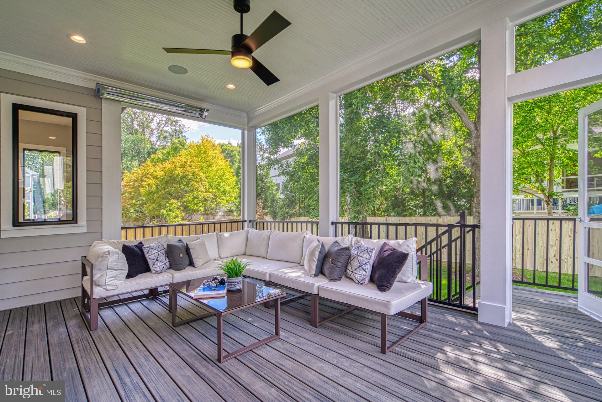 ARLINGTON - Residential