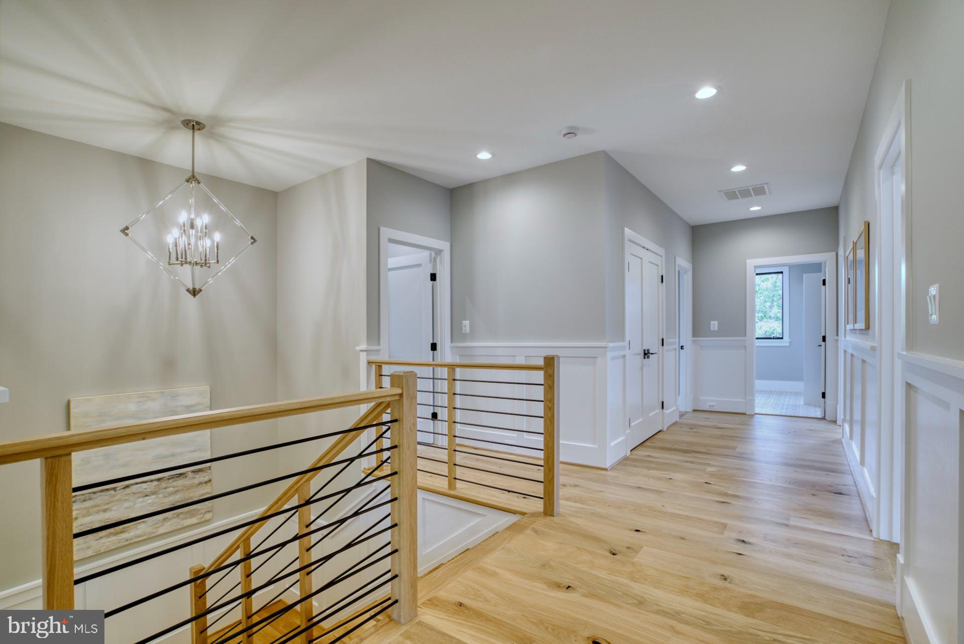 ARLINGTON - Residential