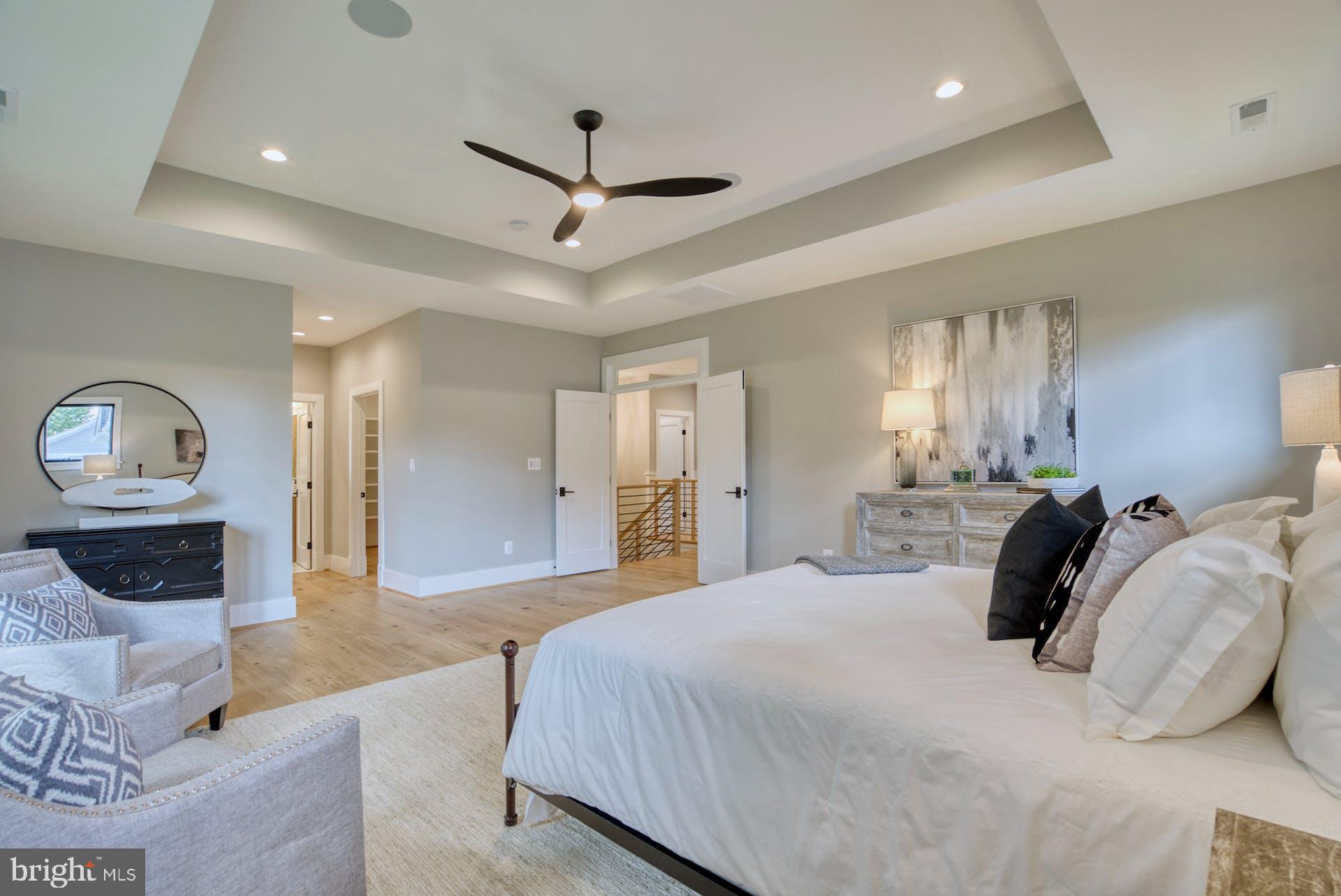 ARLINGTON - Residential