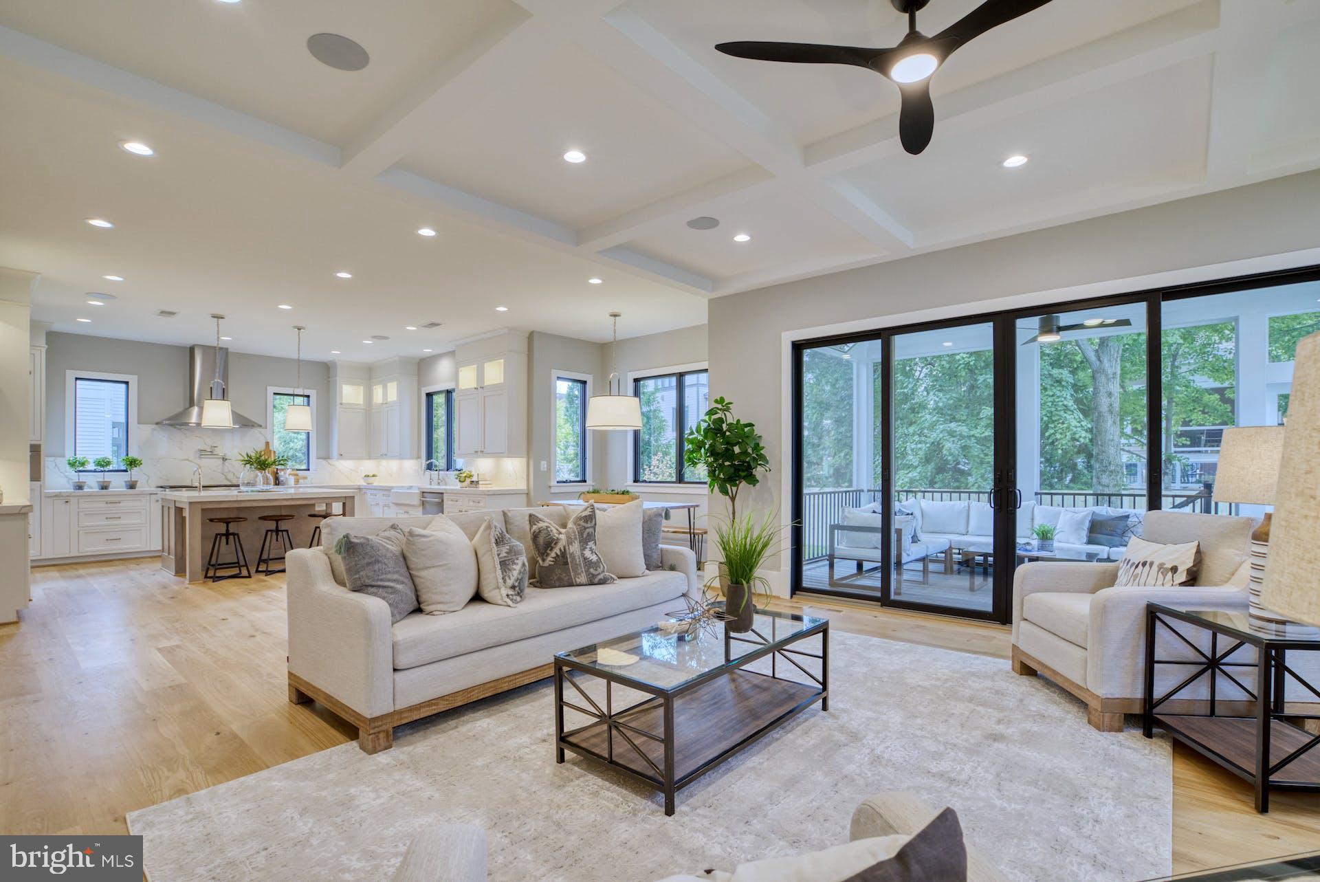 ARLINGTON - Residential