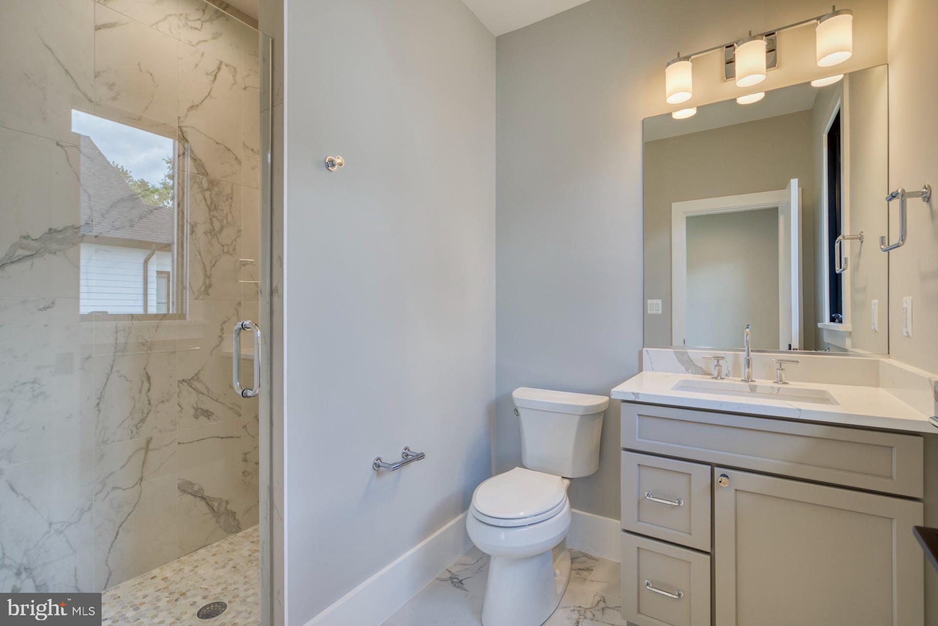 ARLINGTON - Residential