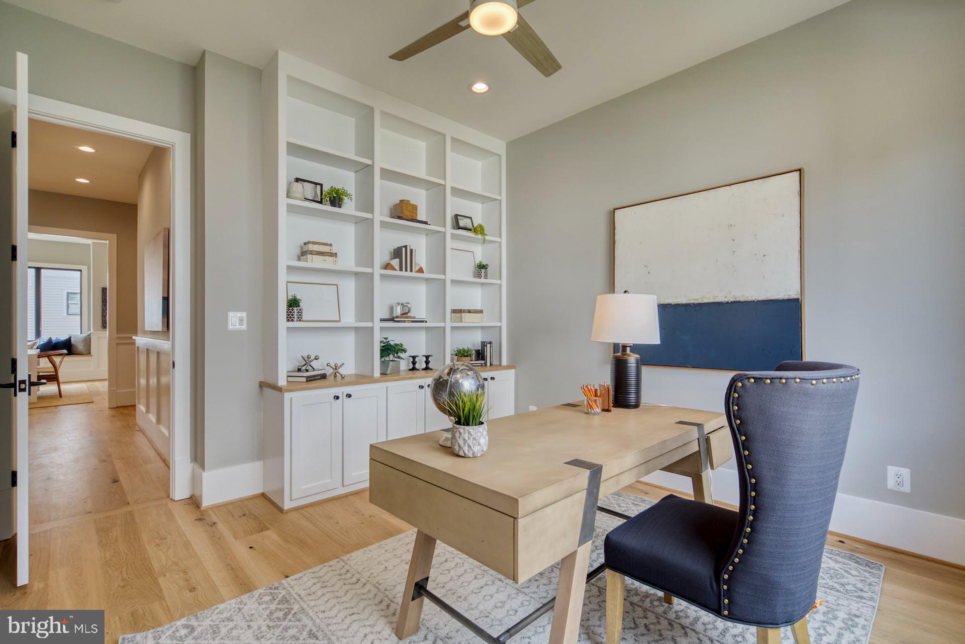 ARLINGTON - Residential