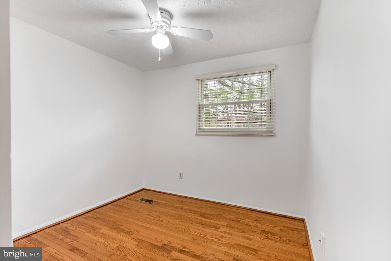 RESTON - Residential Lease