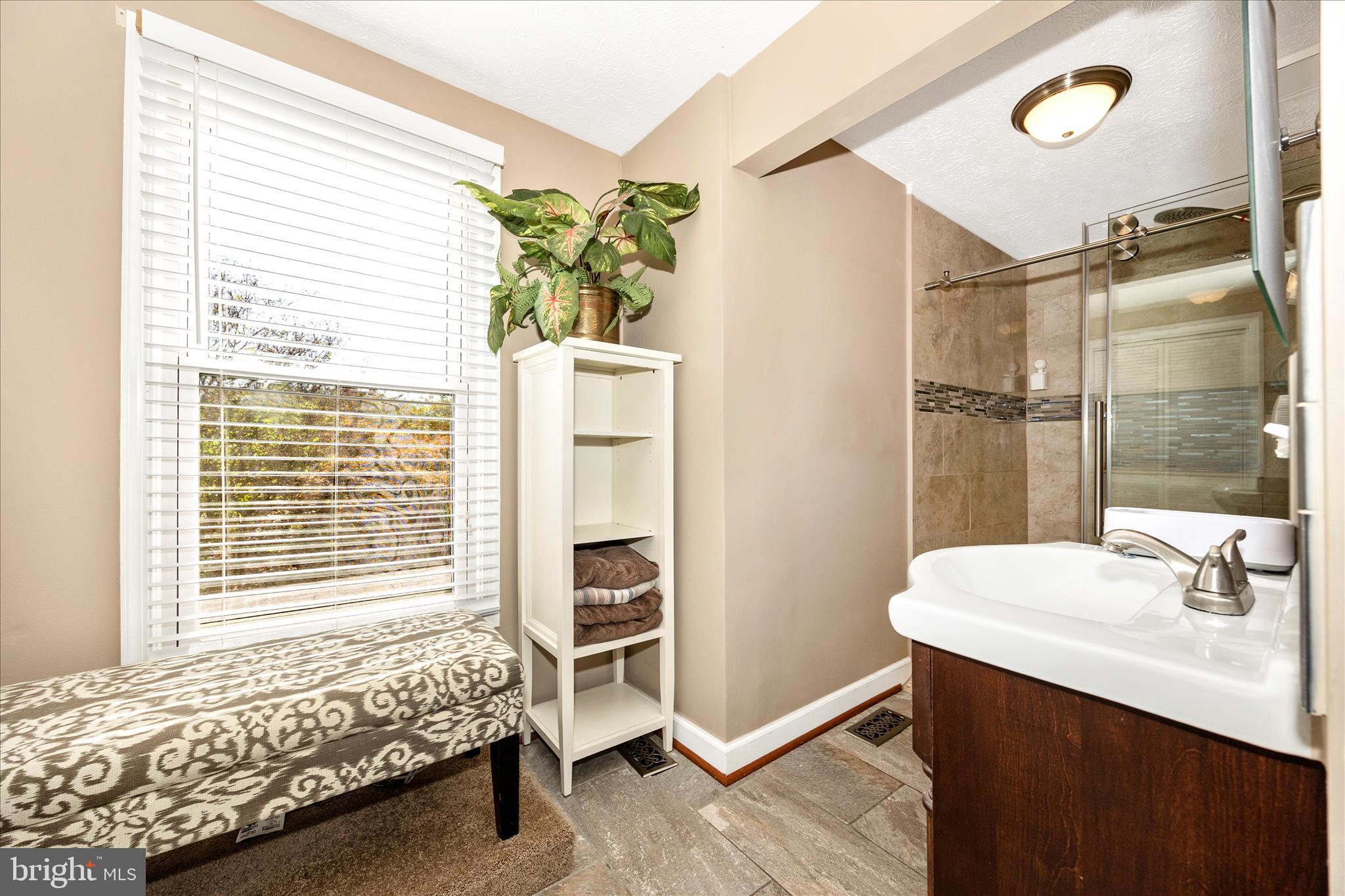 HADLEY FARMS - Residential