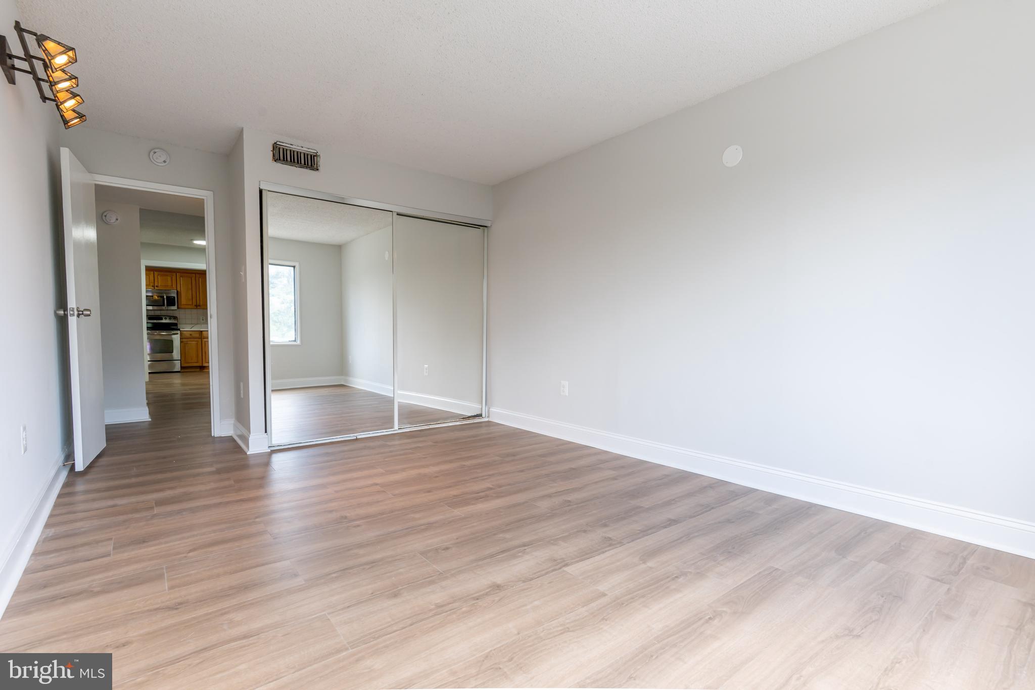 HALLMARK - Residential