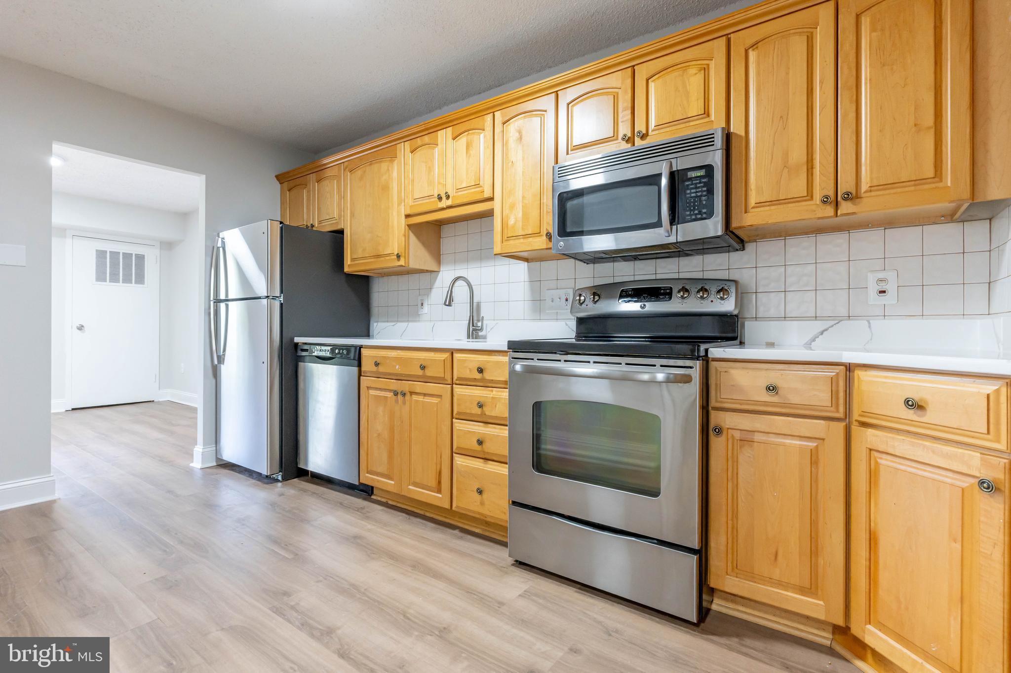 HALLMARK - Residential