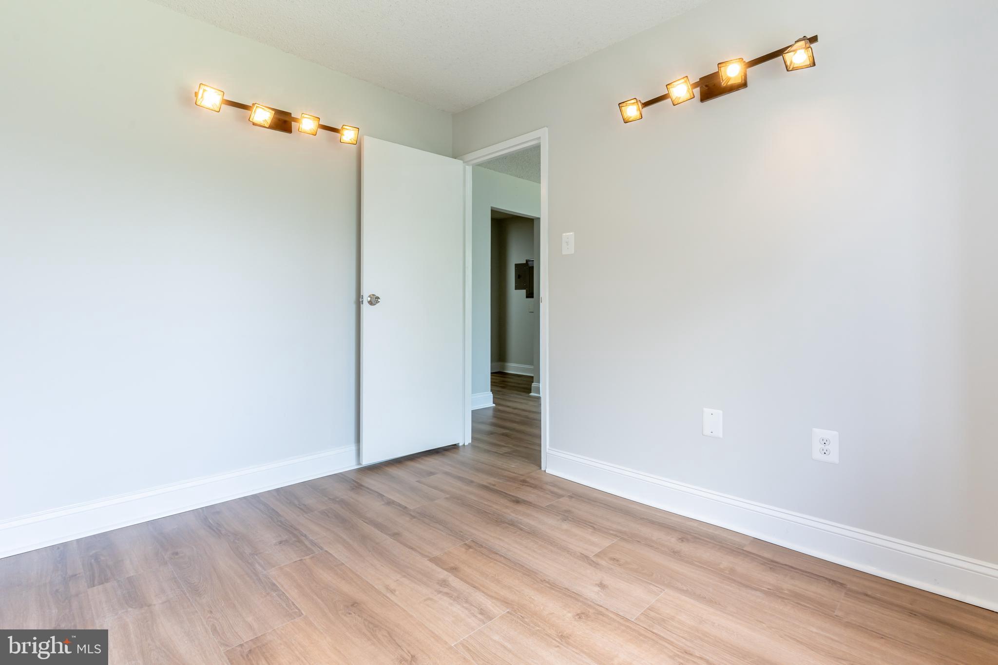 HALLMARK - Residential