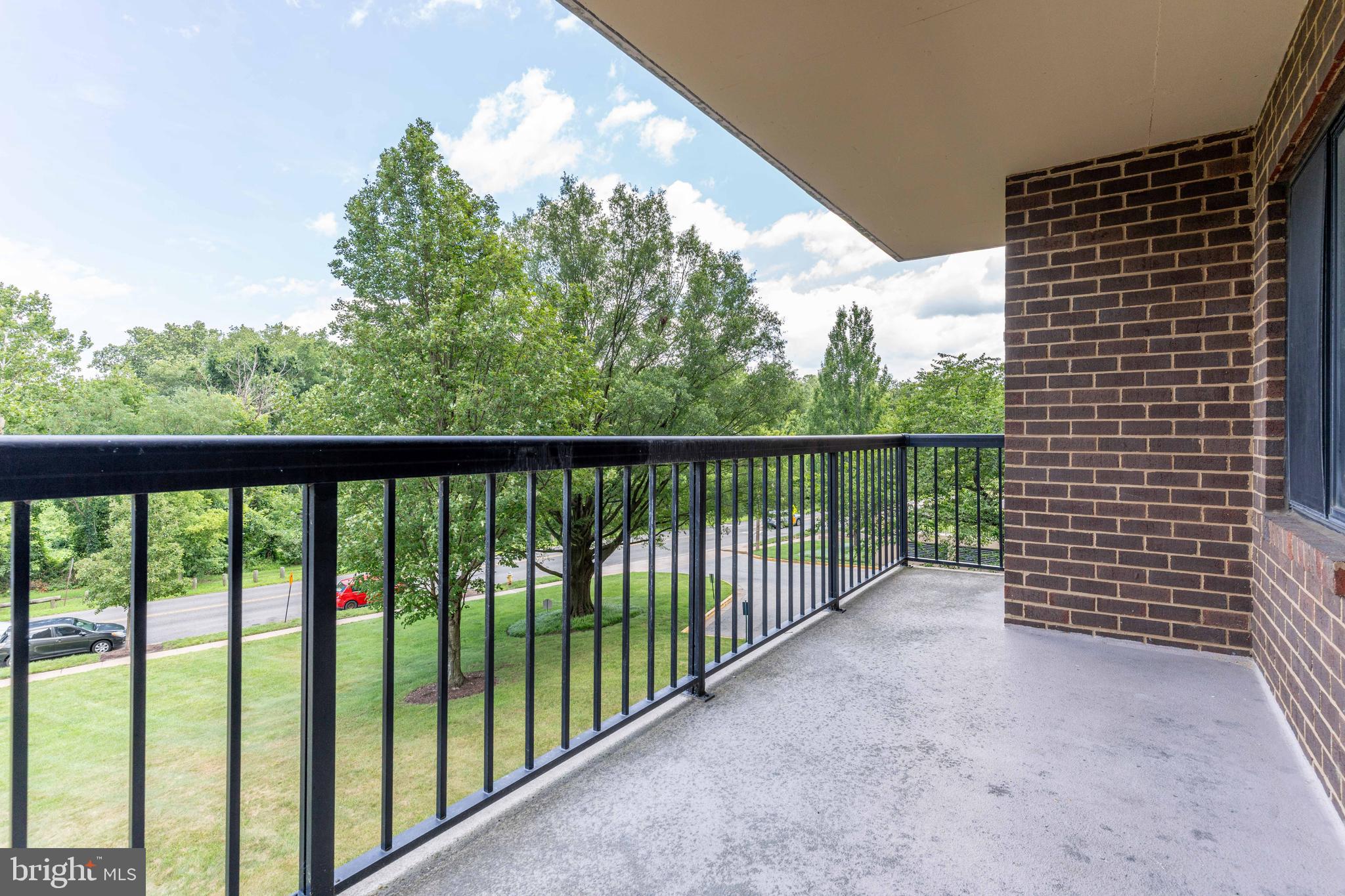 HALLMARK - Residential