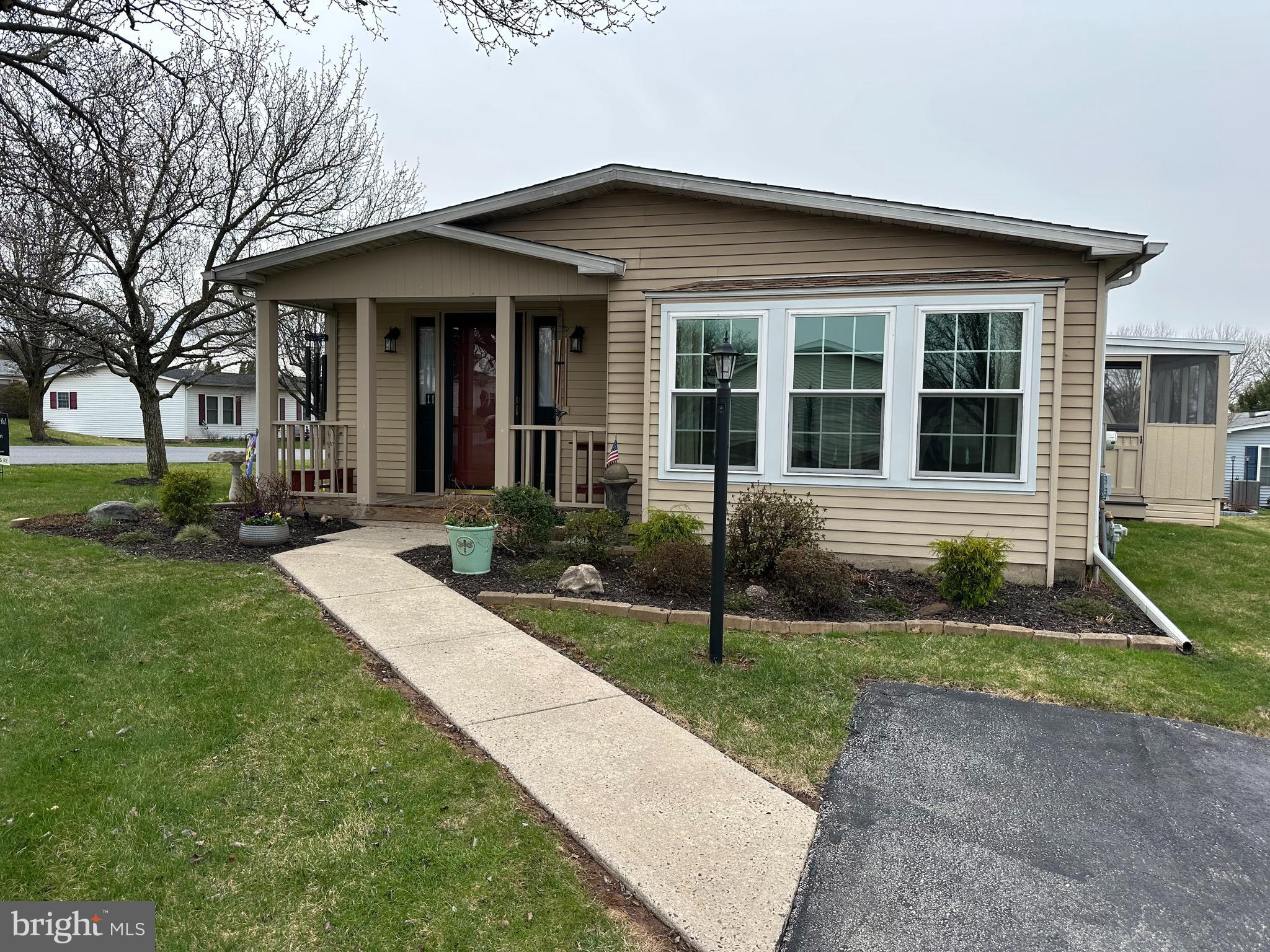 WALNUT MEADOWS - Residential