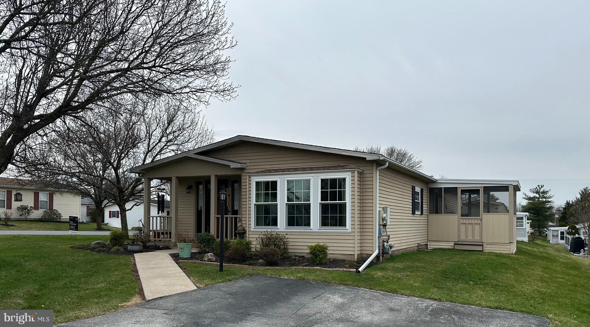 WALNUT MEADOWS - Residential