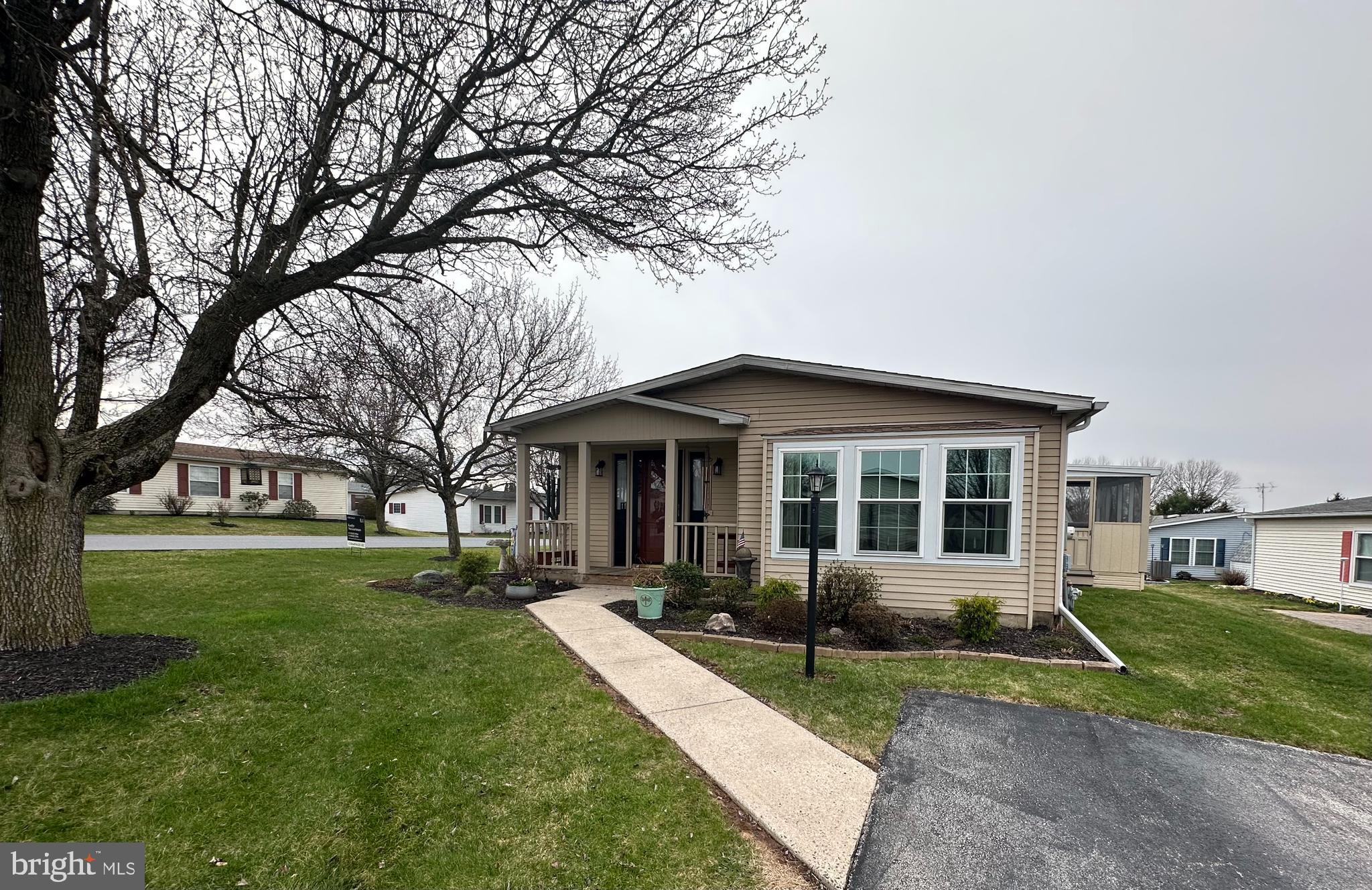 WALNUT MEADOWS - Residential