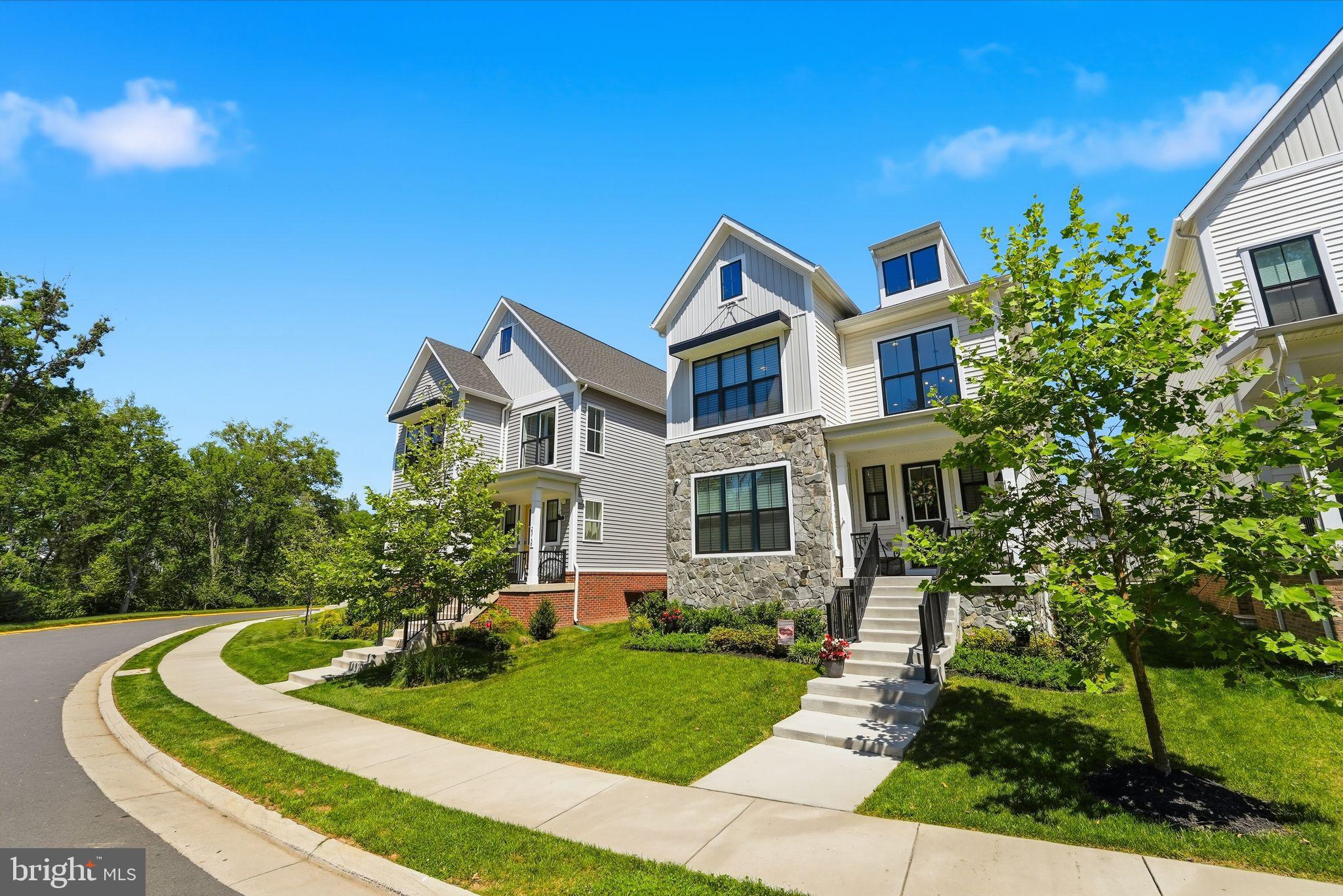 23135 GLENWOOD HEIGHTS CIRCLE