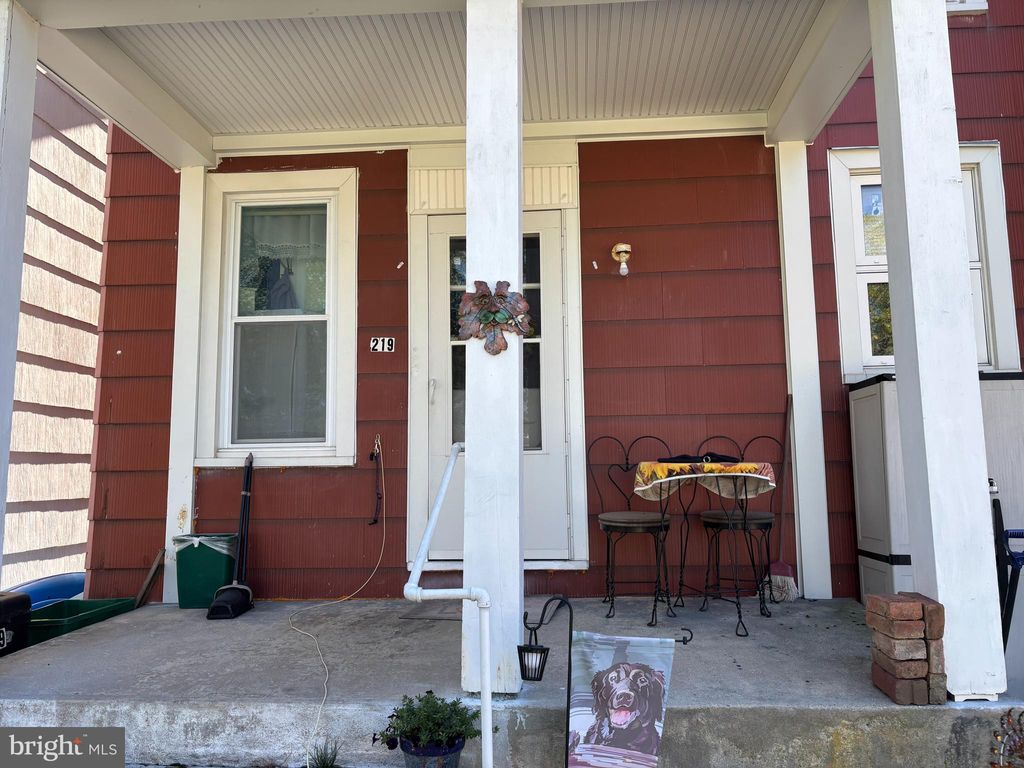 Photo of 219 N 3rd Street, HANOVER, PA 17331 (MLS # PAYK2092502)