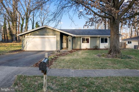 1543 YOUNGS POINT PLACE HERNDON VA 20170