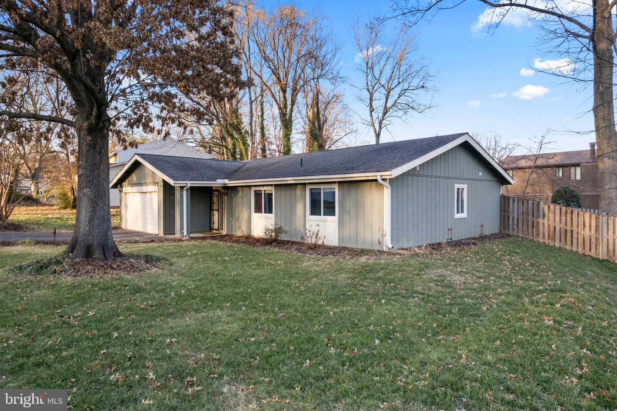 HIDDENBROOK - Residential