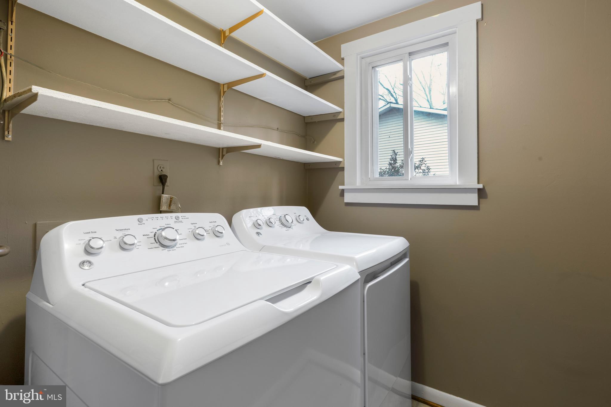 HIDDENBROOK - Residential