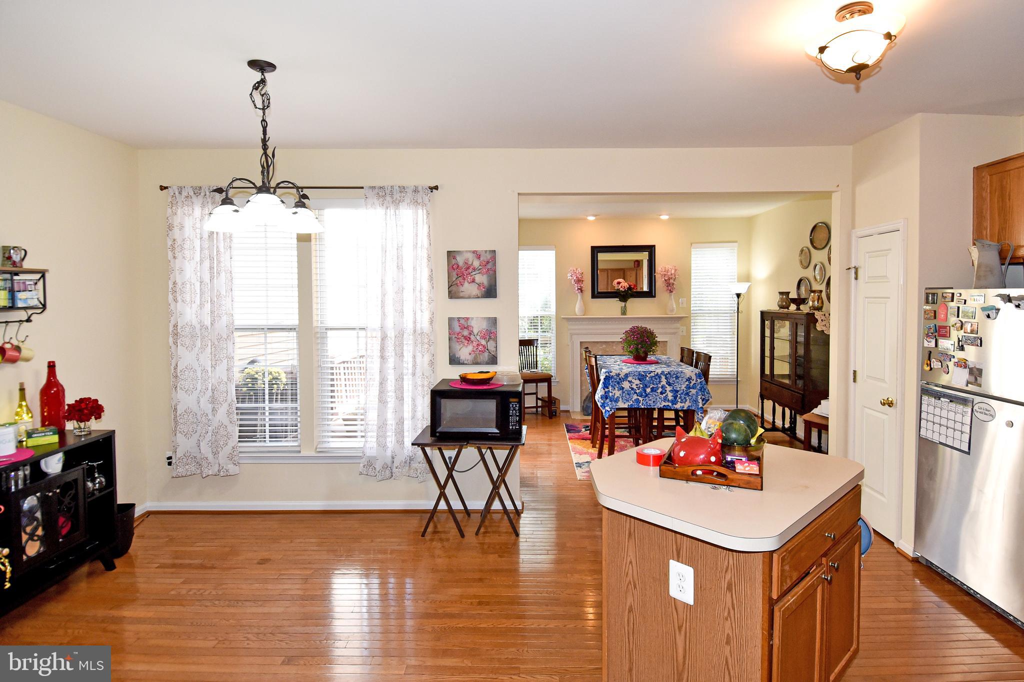 RIVERSIDE STATION - Residential Lease