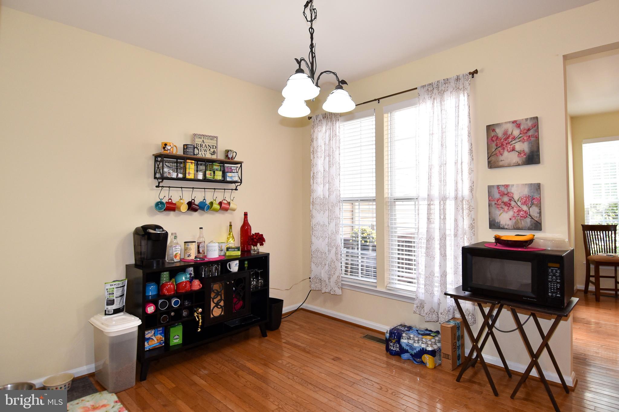 RIVERSIDE STATION - Residential Lease