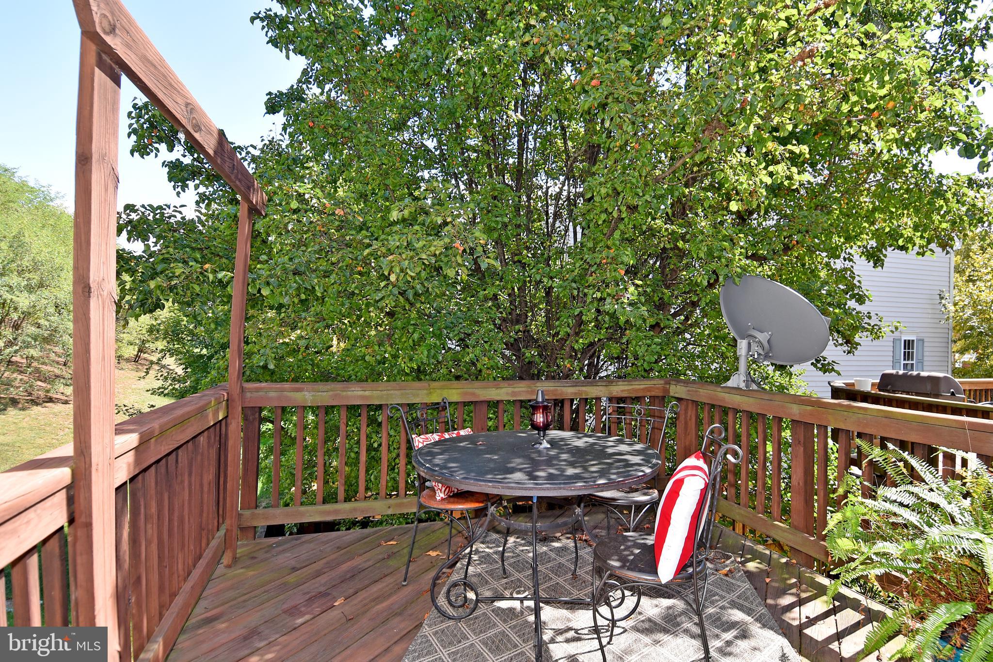 RIVERSIDE STATION - Residential Lease