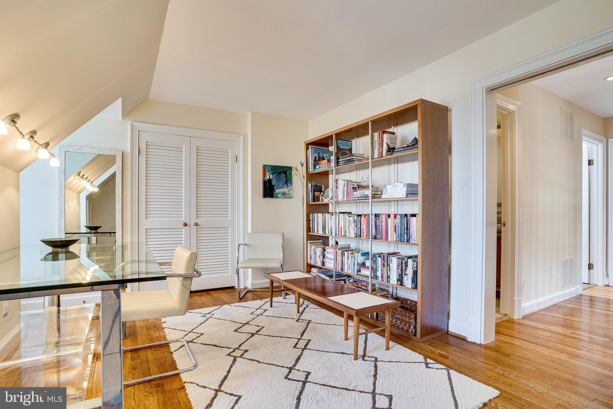 OLD TOWN - Residential