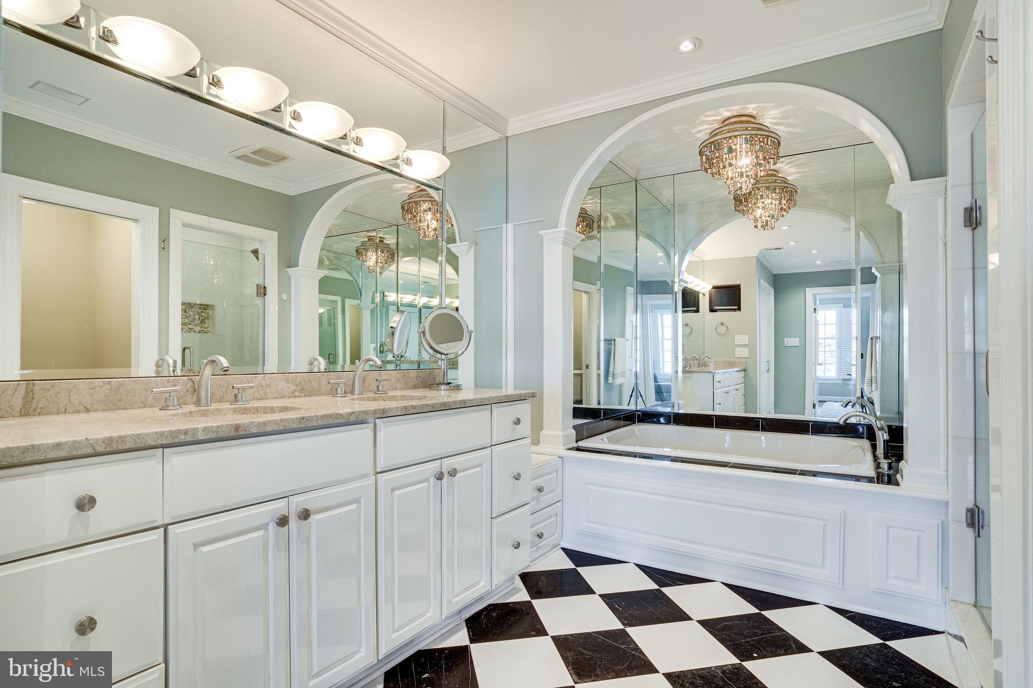 OLD TOWN - Residential