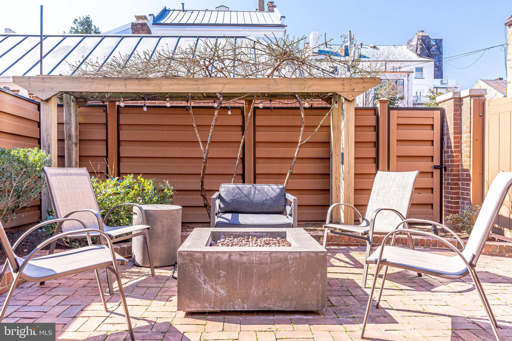 OLD TOWN - Residential