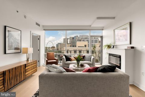 Photo of 6820 Wisconsin Ave #8009, BETHESDA, MD 20814 (MLS # MDMC2202318)