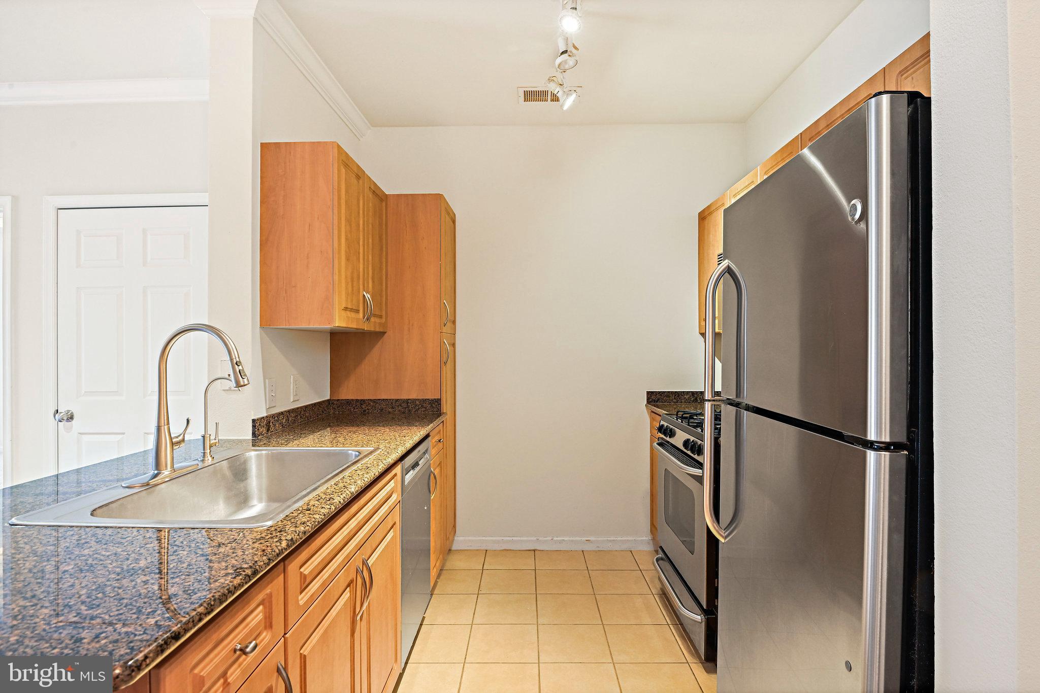 12953 CENTRE PARK CIRCLE 218