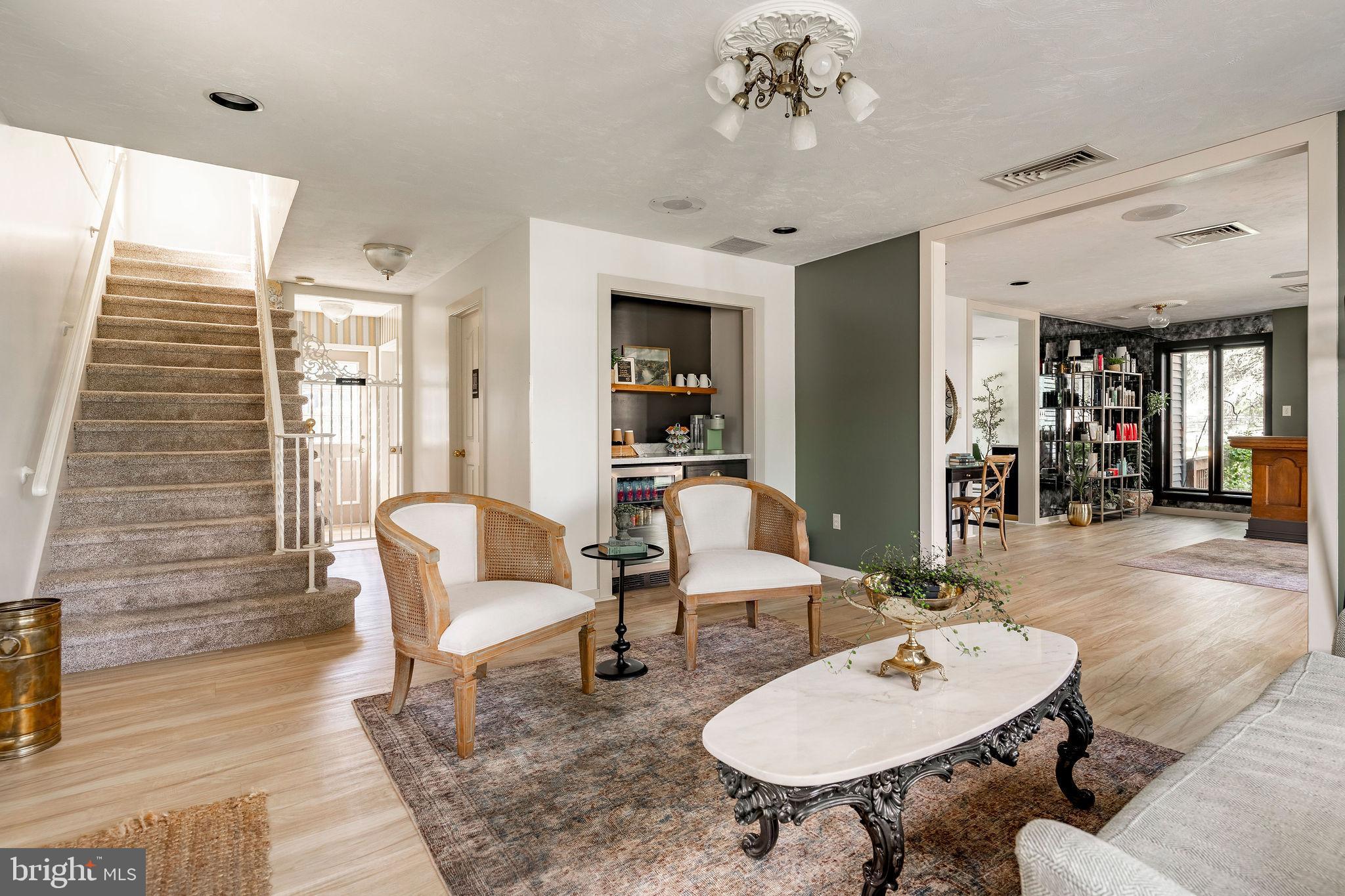 HELLAM - Residential