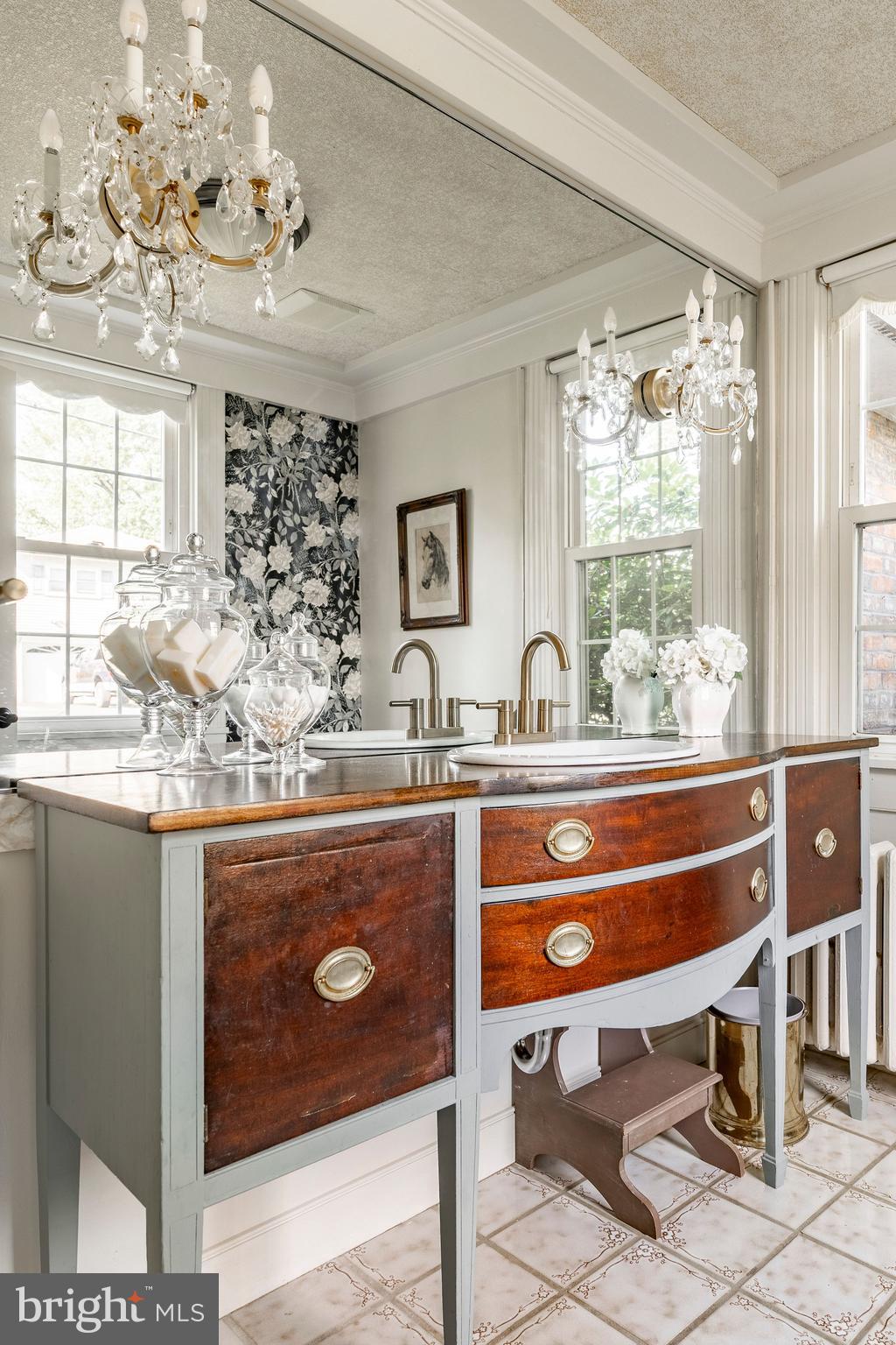 HELLAM - Residential