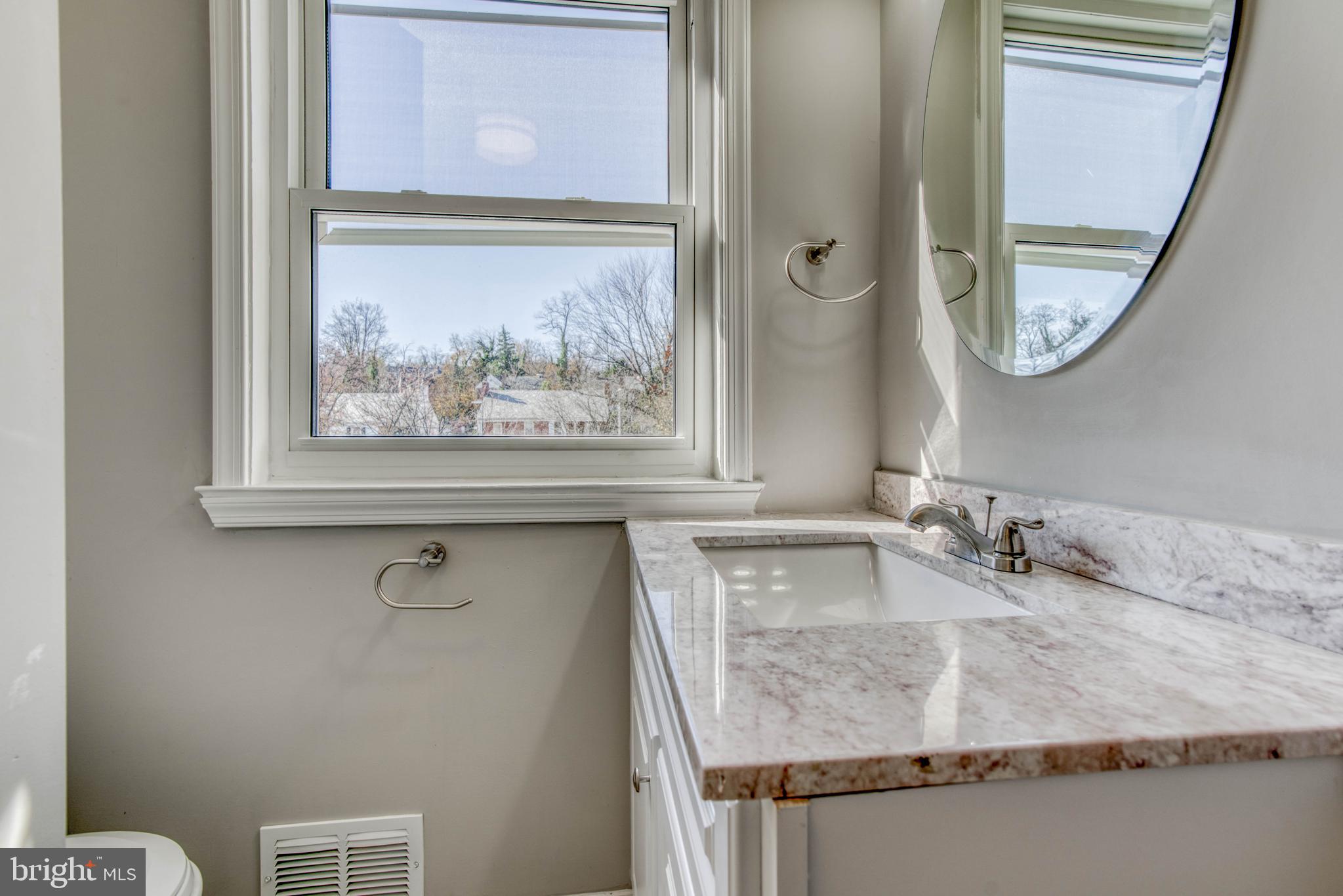 NORTHWOOD - Residential