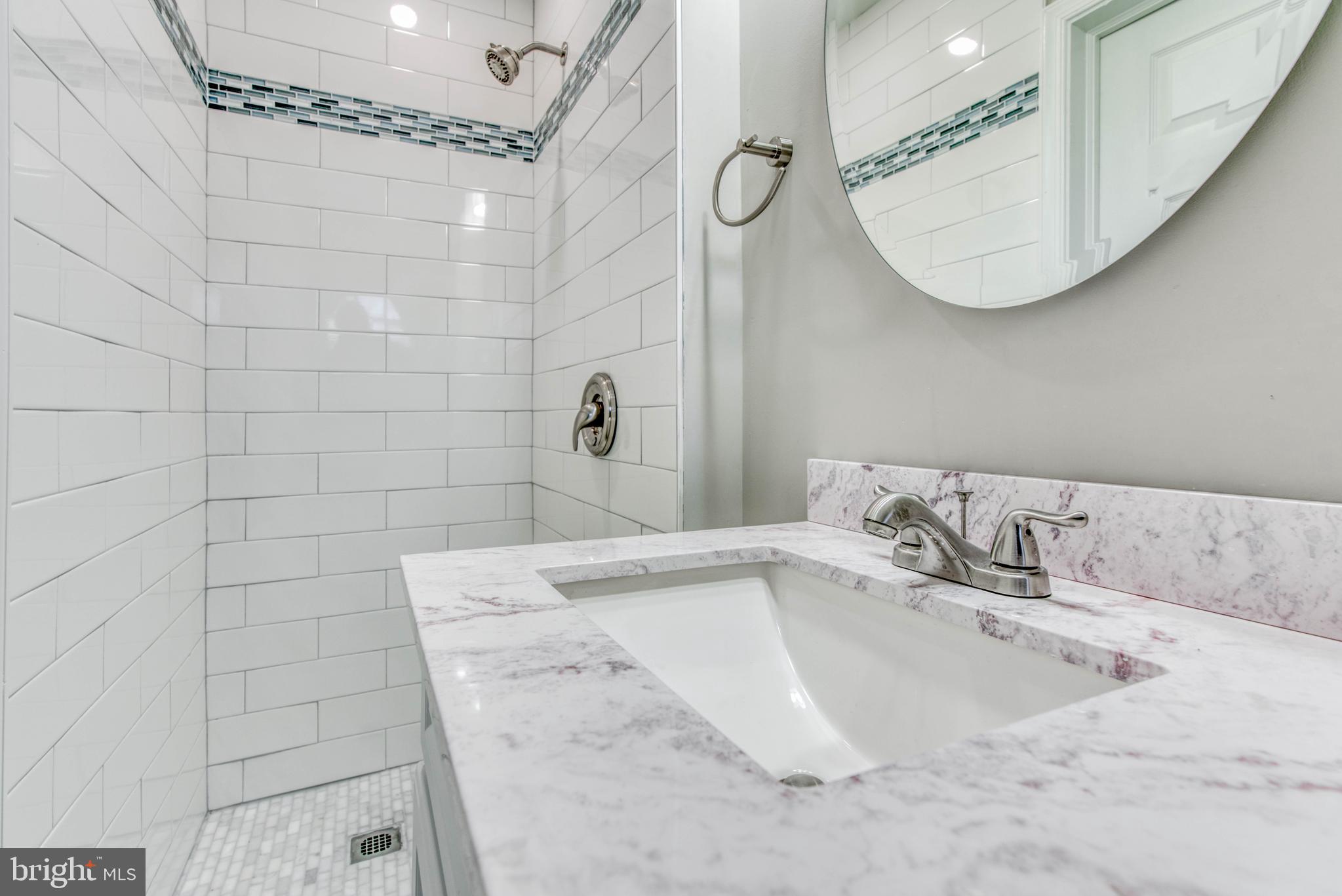 NORTHWOOD - Residential