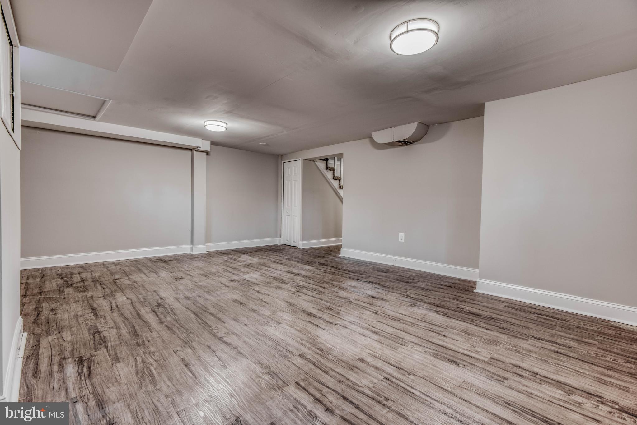 NORTHWOOD - Residential