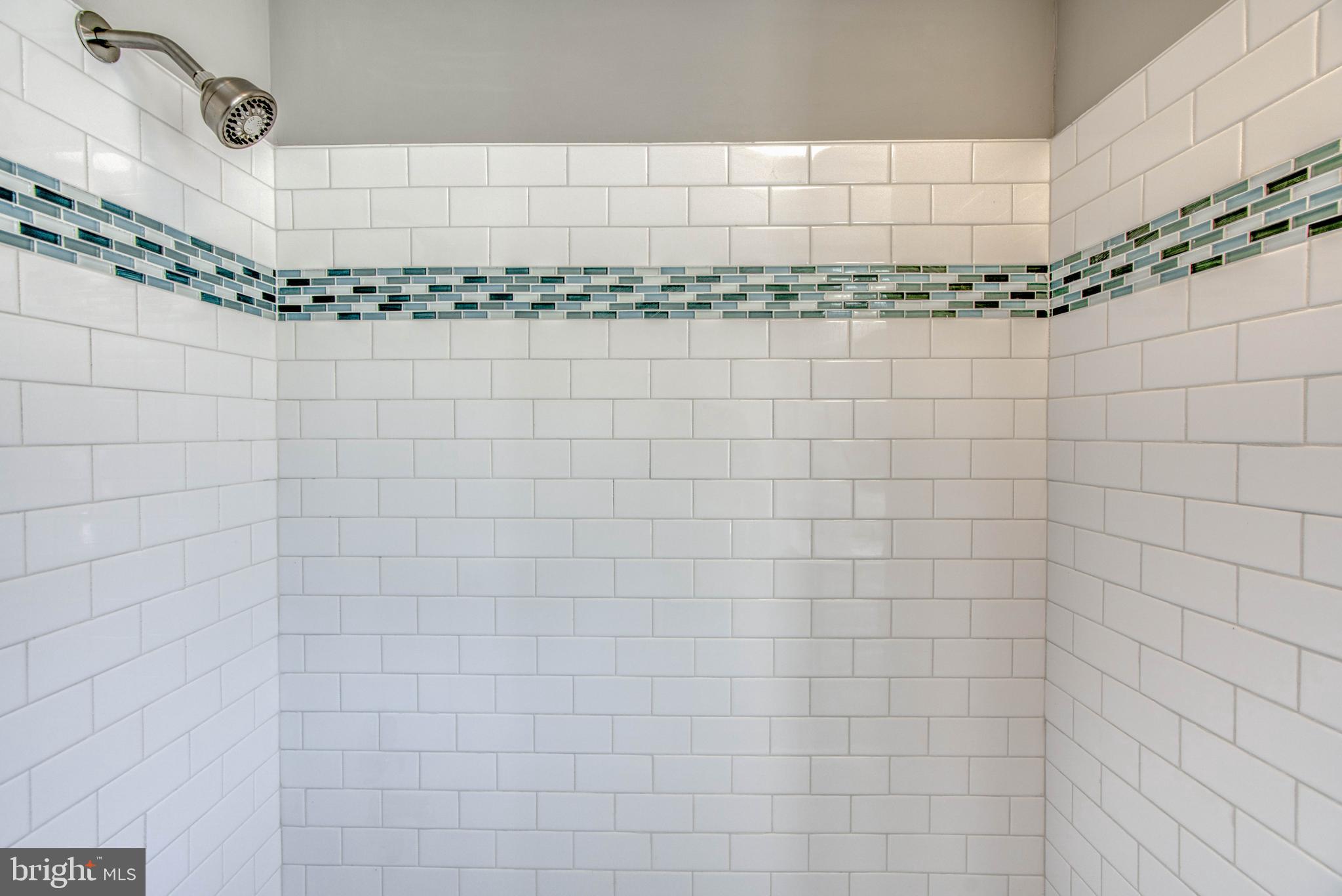 NORTHWOOD - Residential