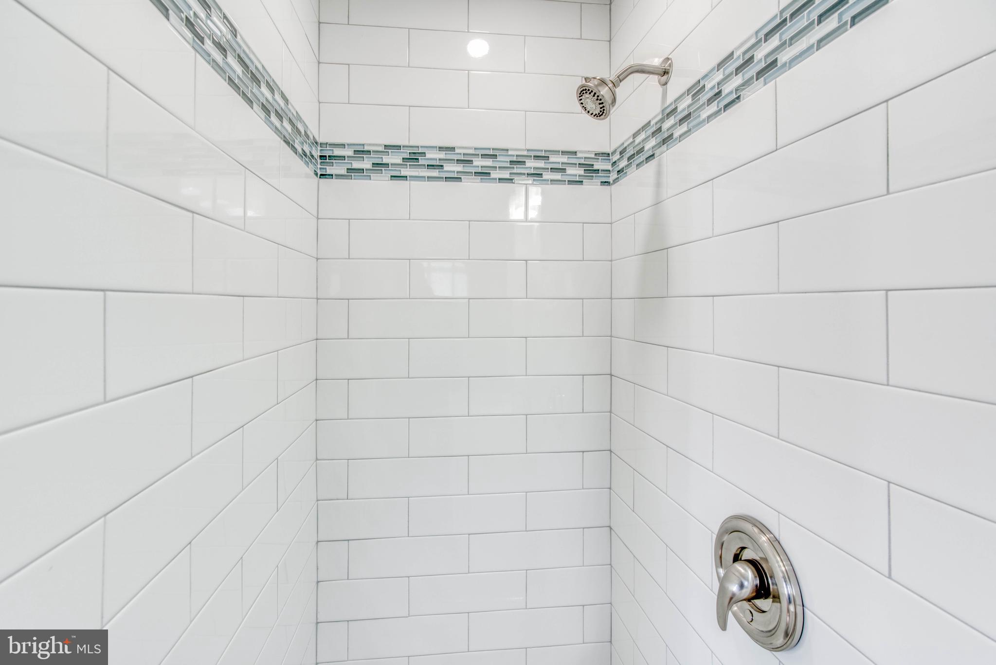 NORTHWOOD - Residential