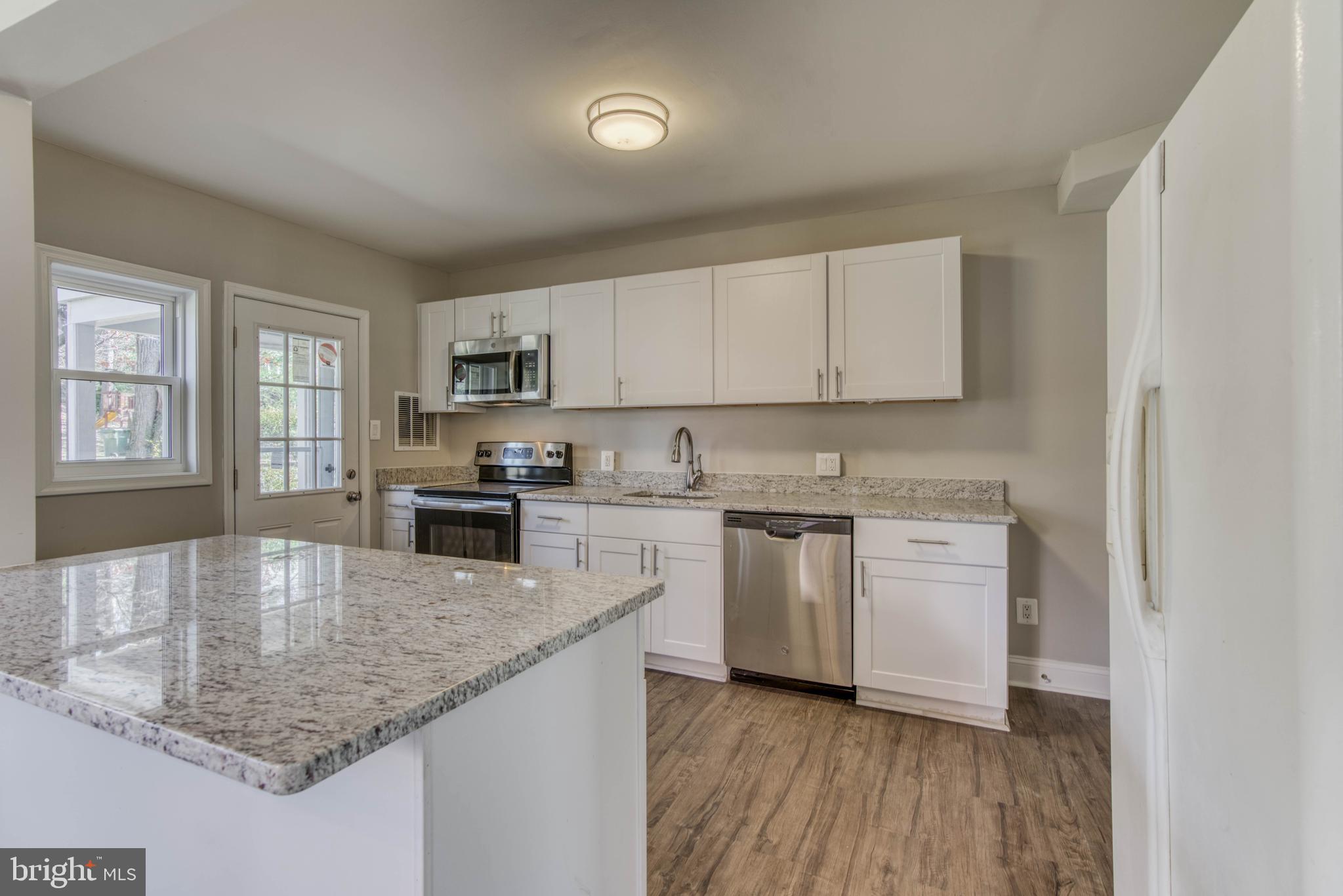 NORTHWOOD - Residential