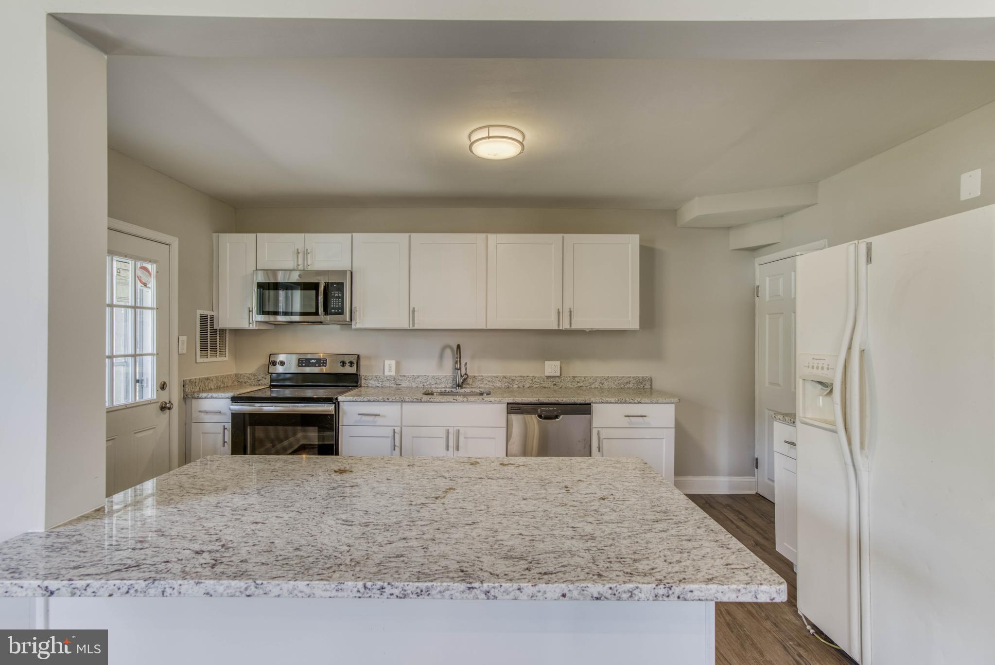 NORTHWOOD - Residential