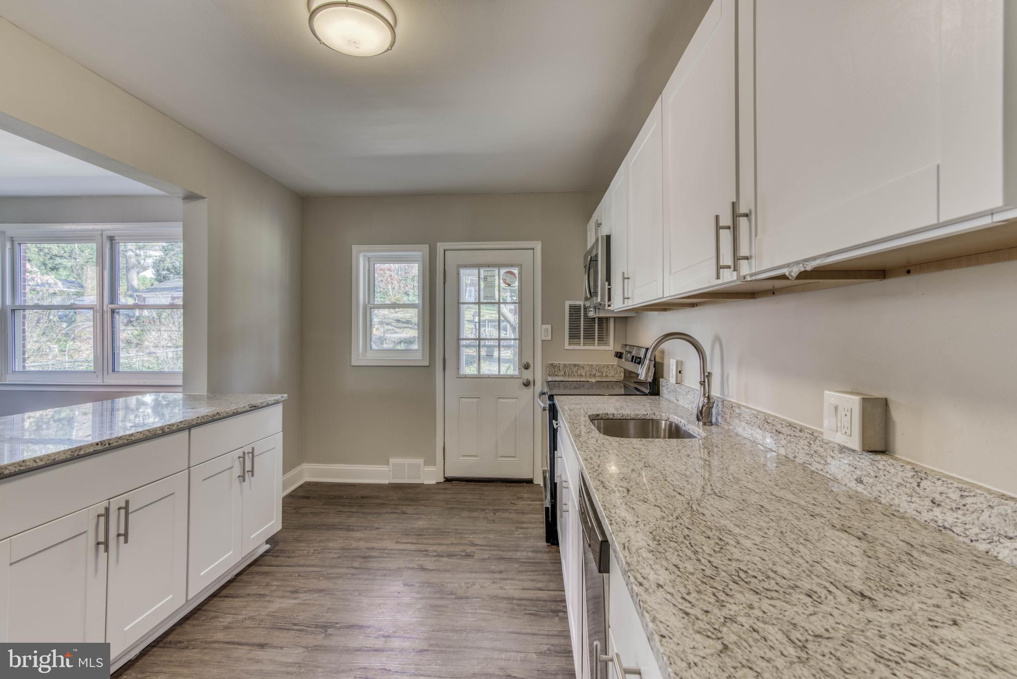 NORTHWOOD - Residential