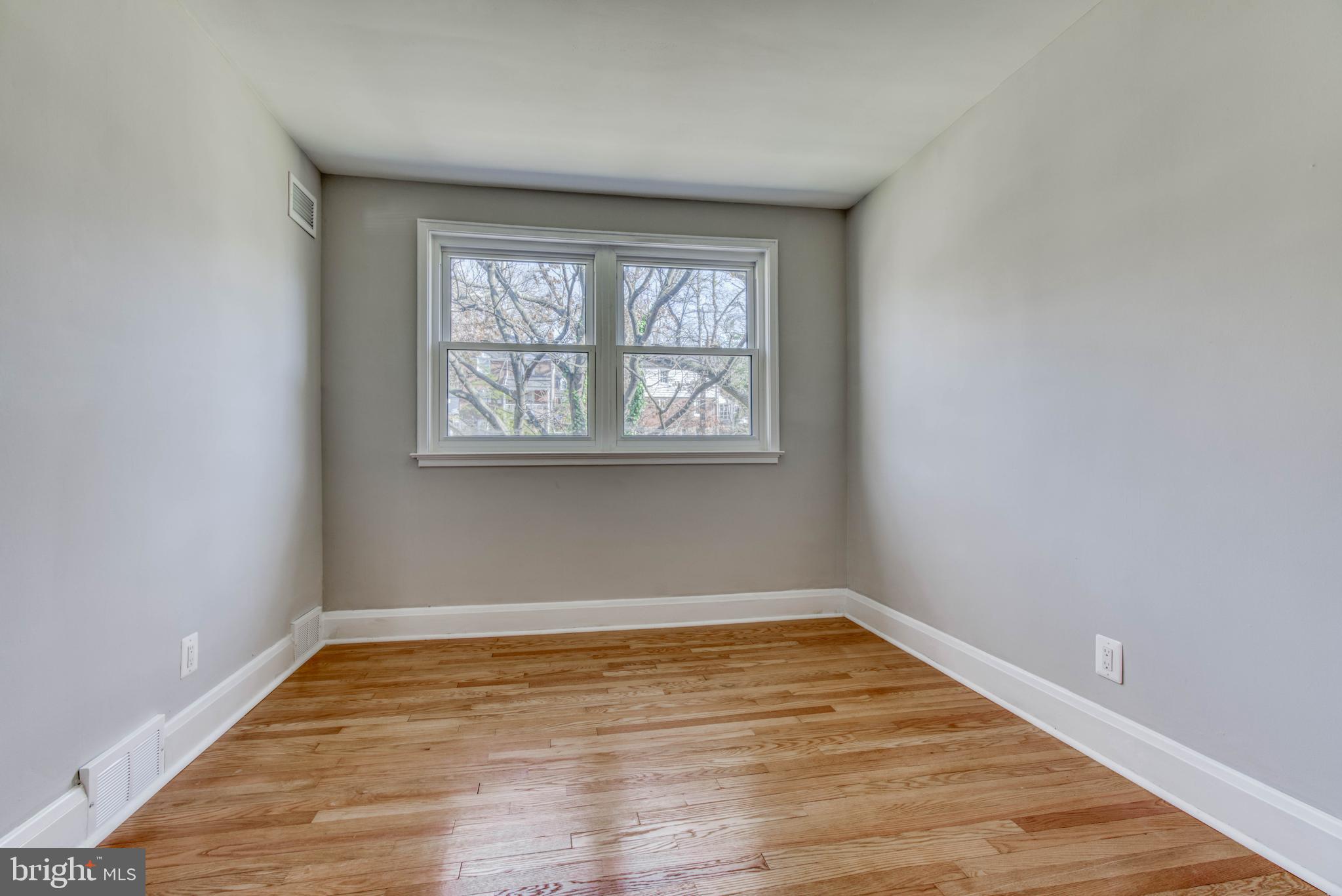 NORTHWOOD - Residential