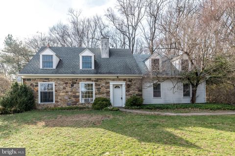 Photo of 2672 Banko Lane, HELLERTOWN, PA 18055 (MLS # PANH2009634)