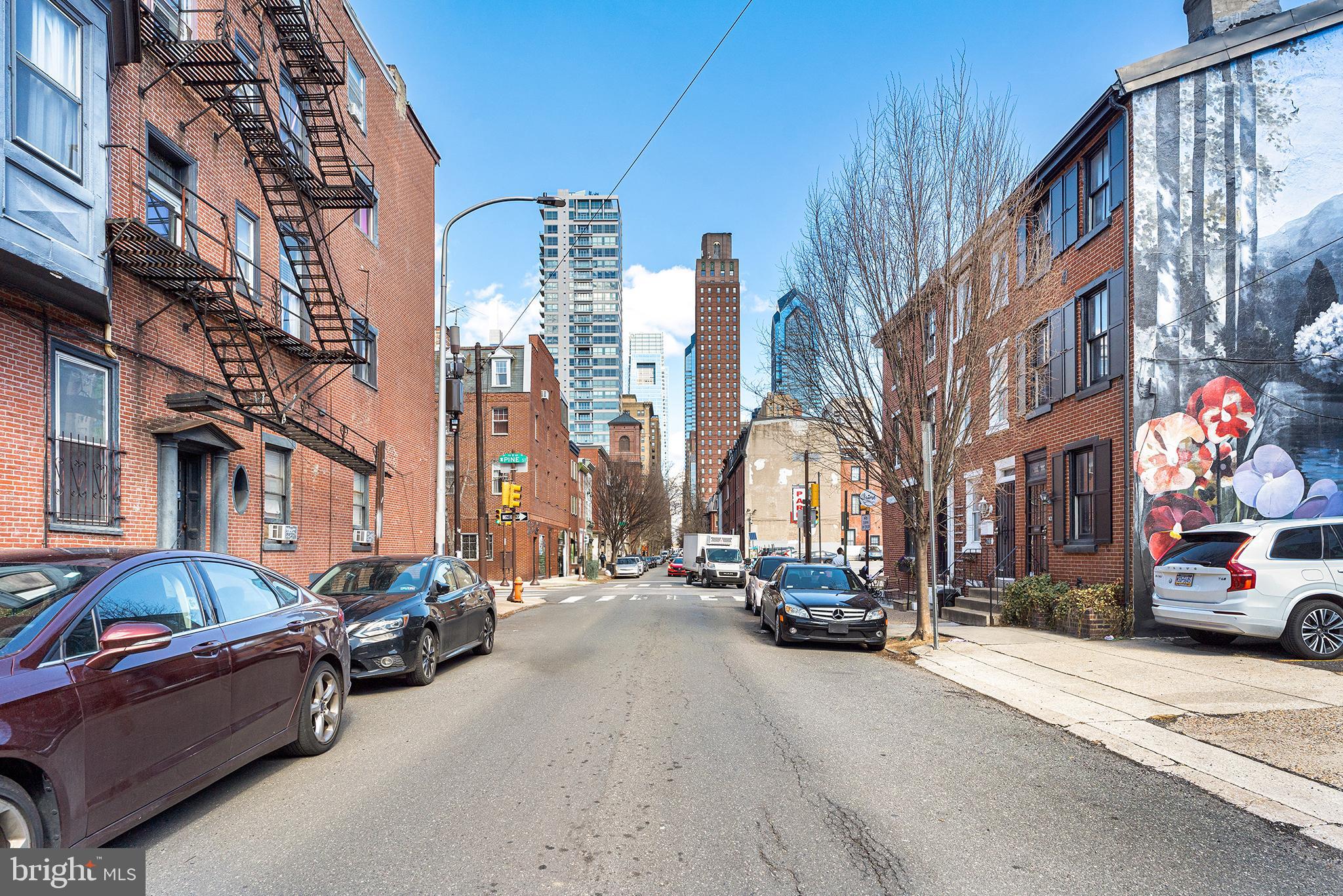 RITTENHOUSE SQUARE - Commercial Sale