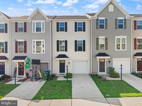 Townhouse For Rent - 36084 Fawn Lane<br/> LOCUST GROVE, VA 22508