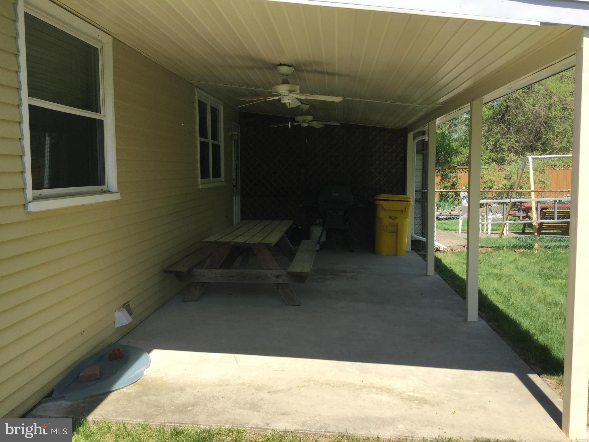 QUEENS PARK - Residential