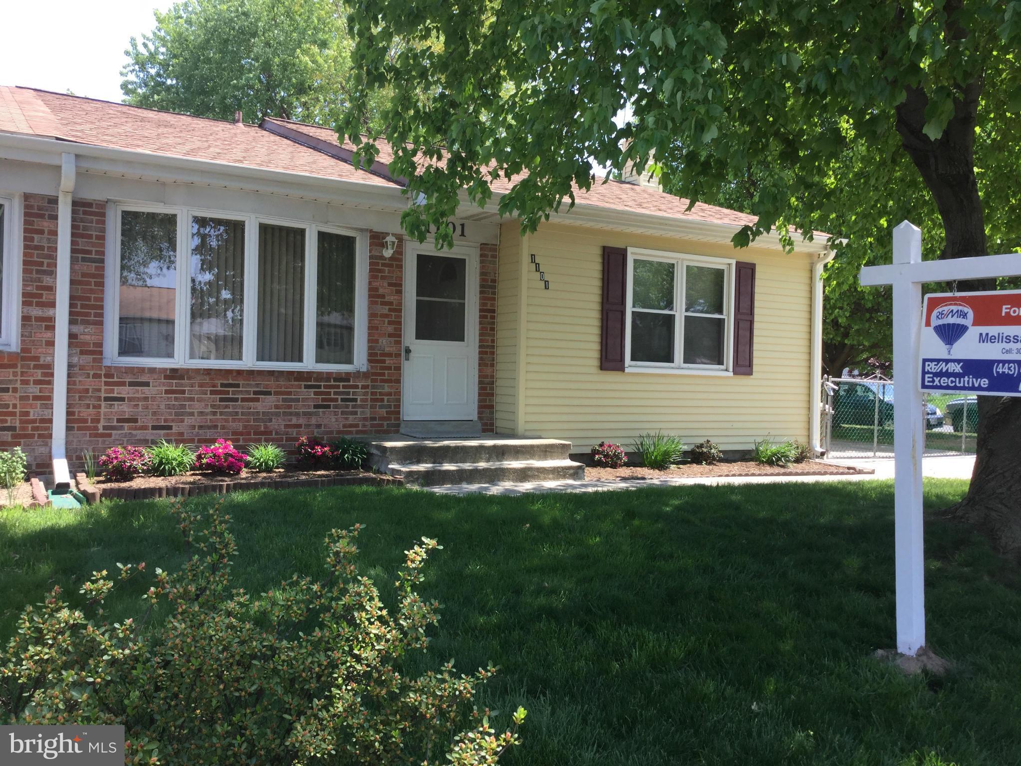 QUEENS PARK - Residential