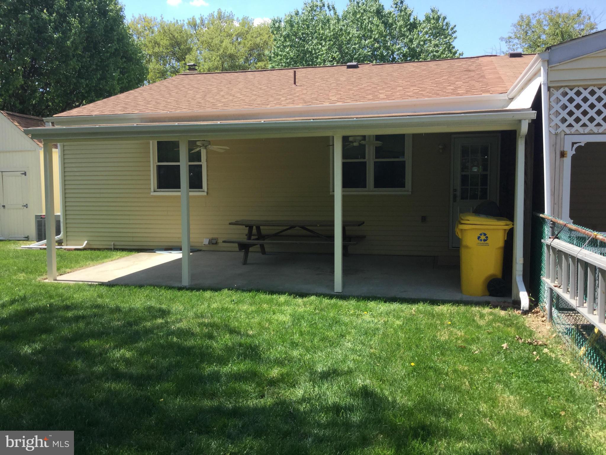 QUEENS PARK - Residential