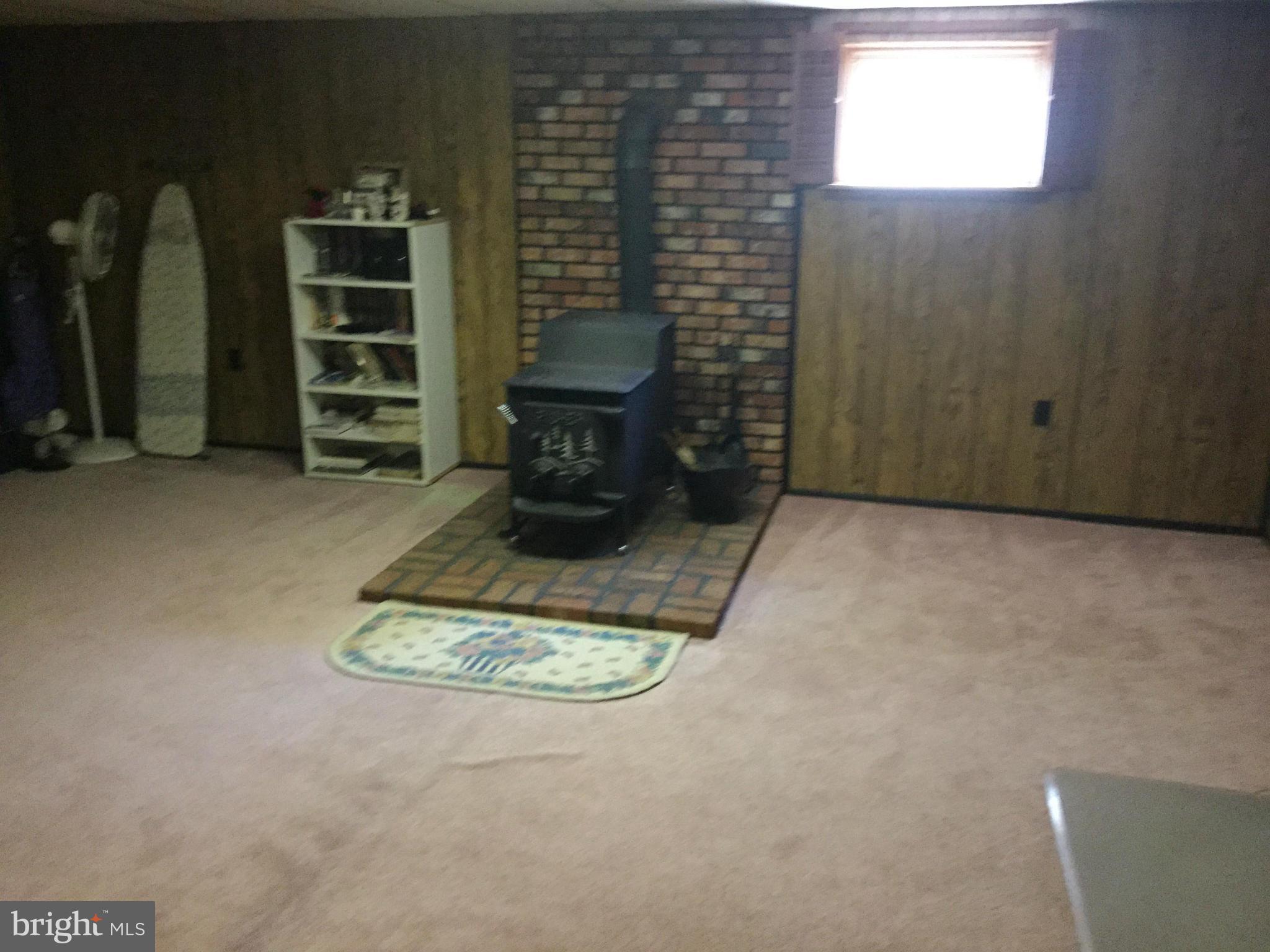 QUEENS PARK - Residential