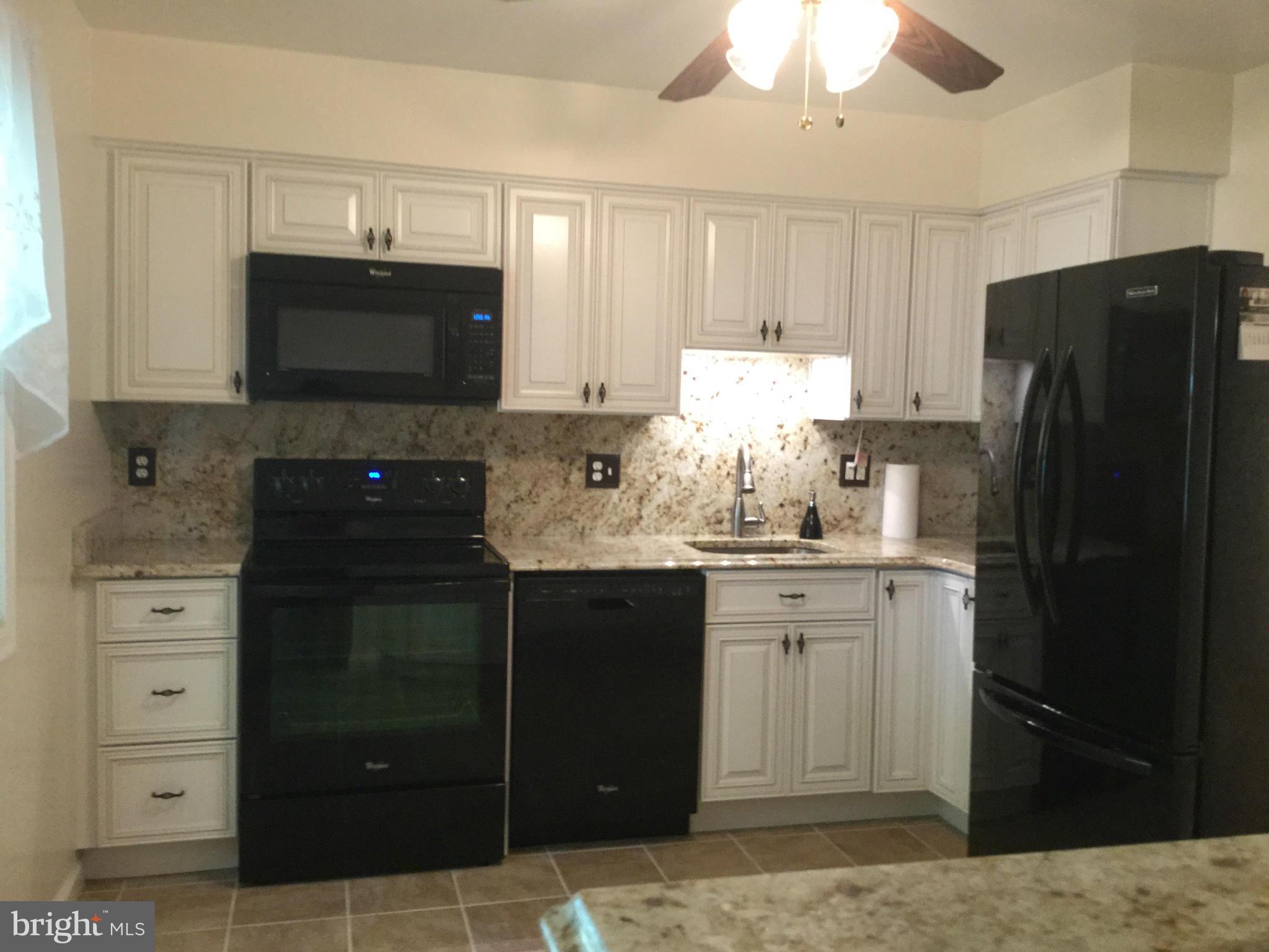 QUEENS PARK - Residential