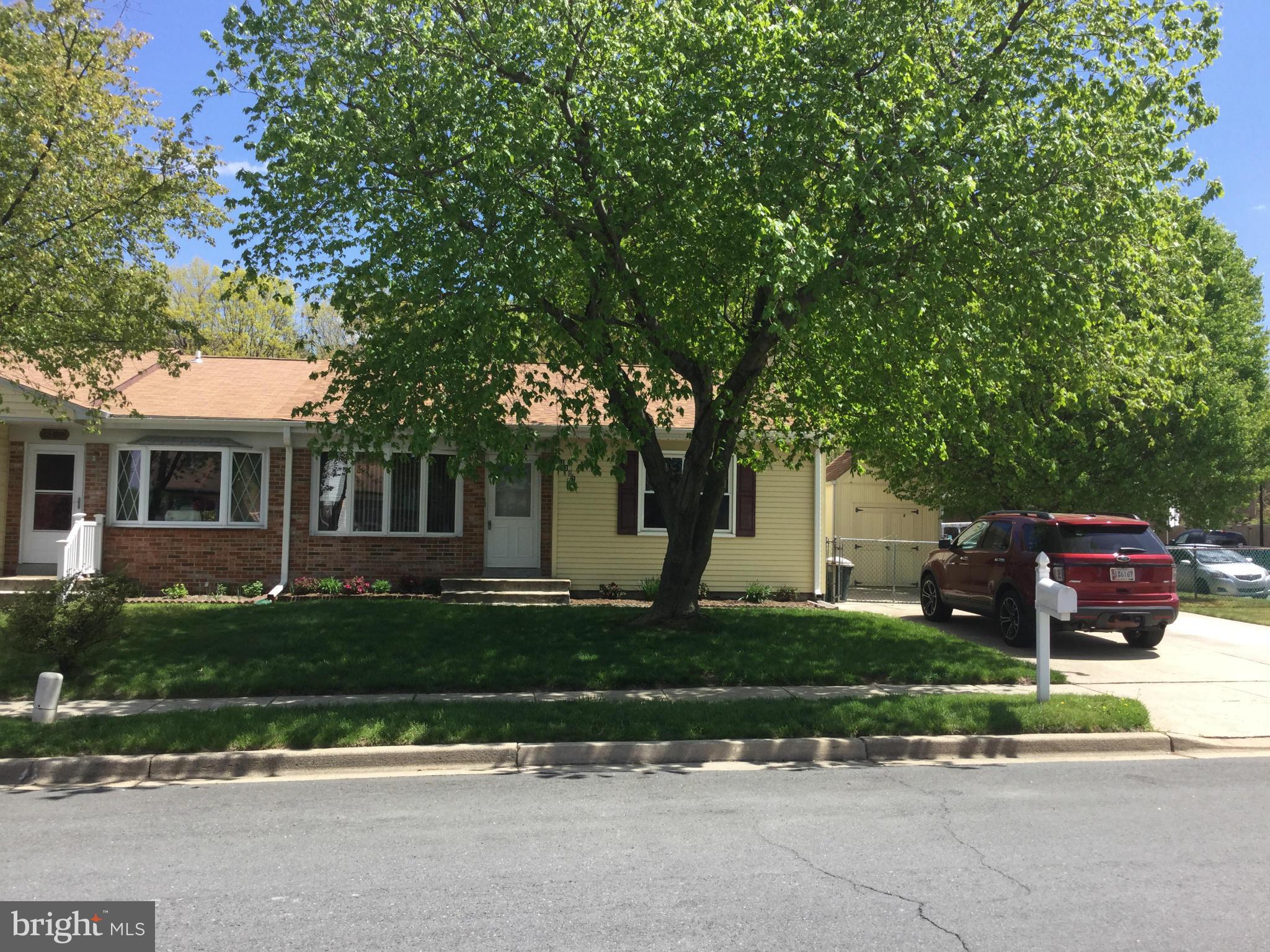 QUEENS PARK - Residential