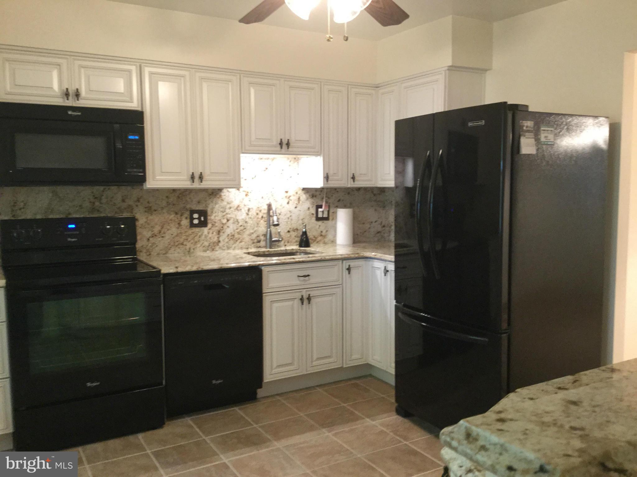 QUEENS PARK - Residential