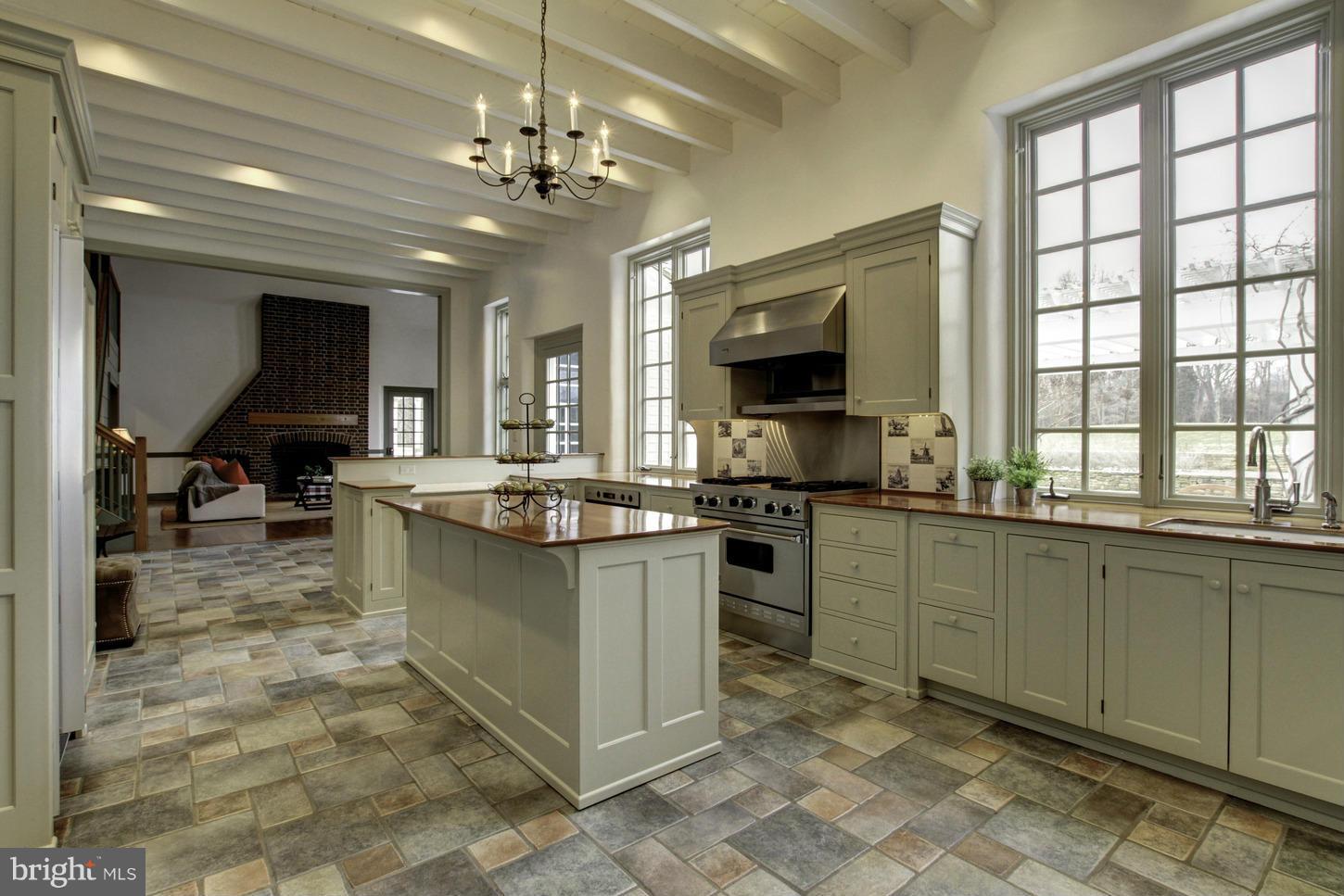 BARNESVILLE OUTSIDE - Residential